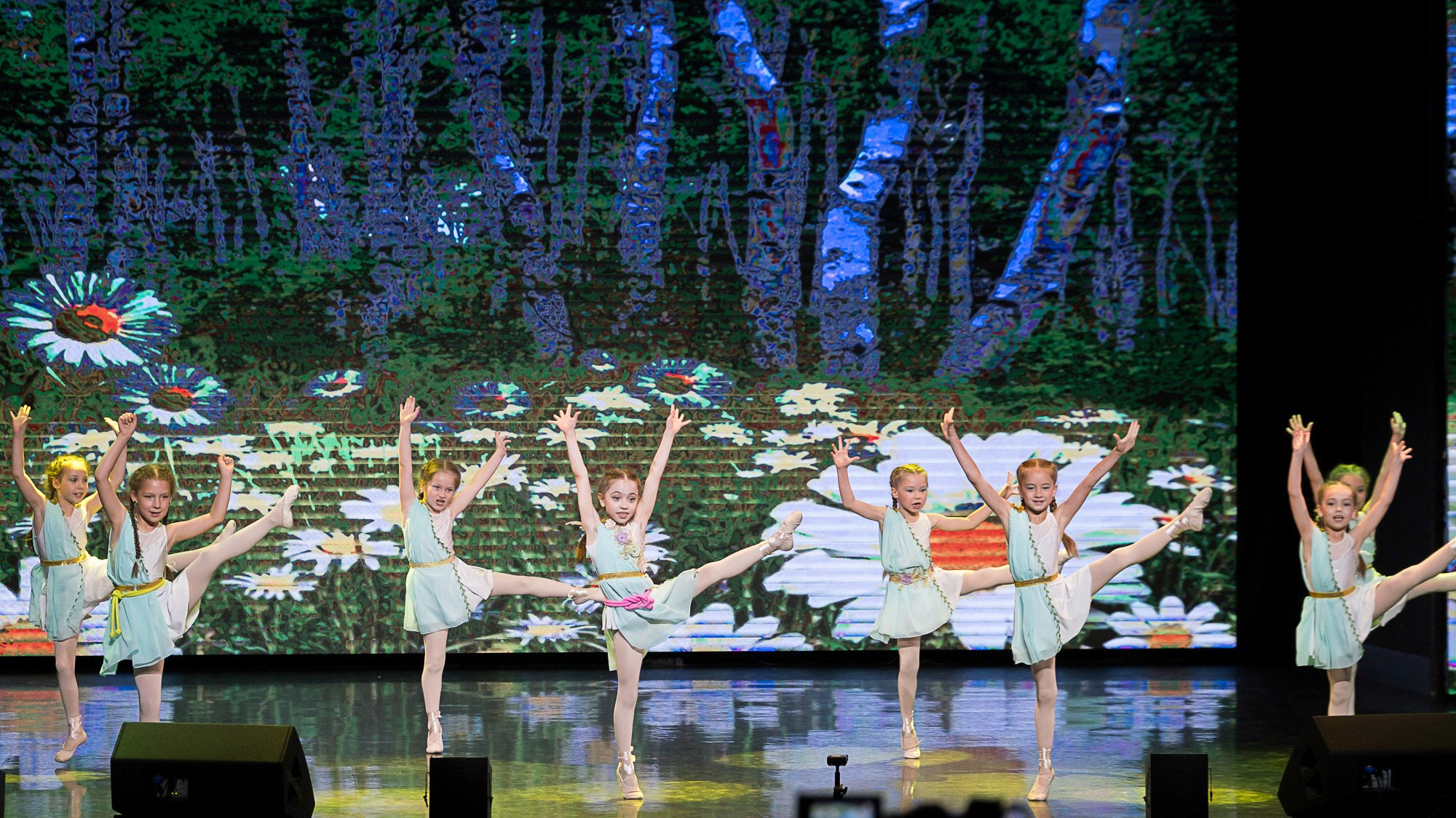Отчетный концерт студии детского балета Щелкунчик. Репортажный фотограф в Казани Павел Серпокрылов