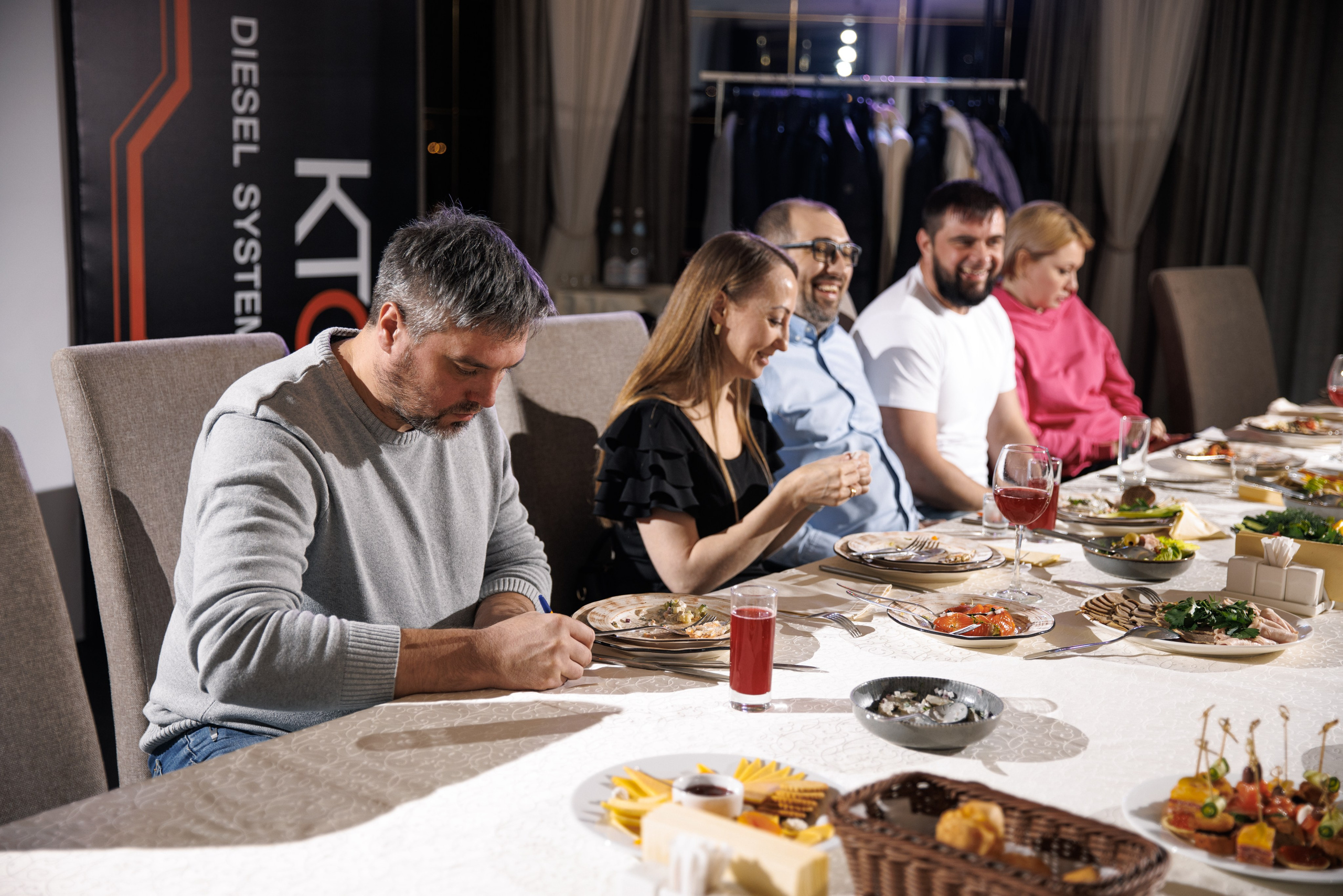 Корпоратив. Свадебный и семейный фотограф в Москве Julia Juice