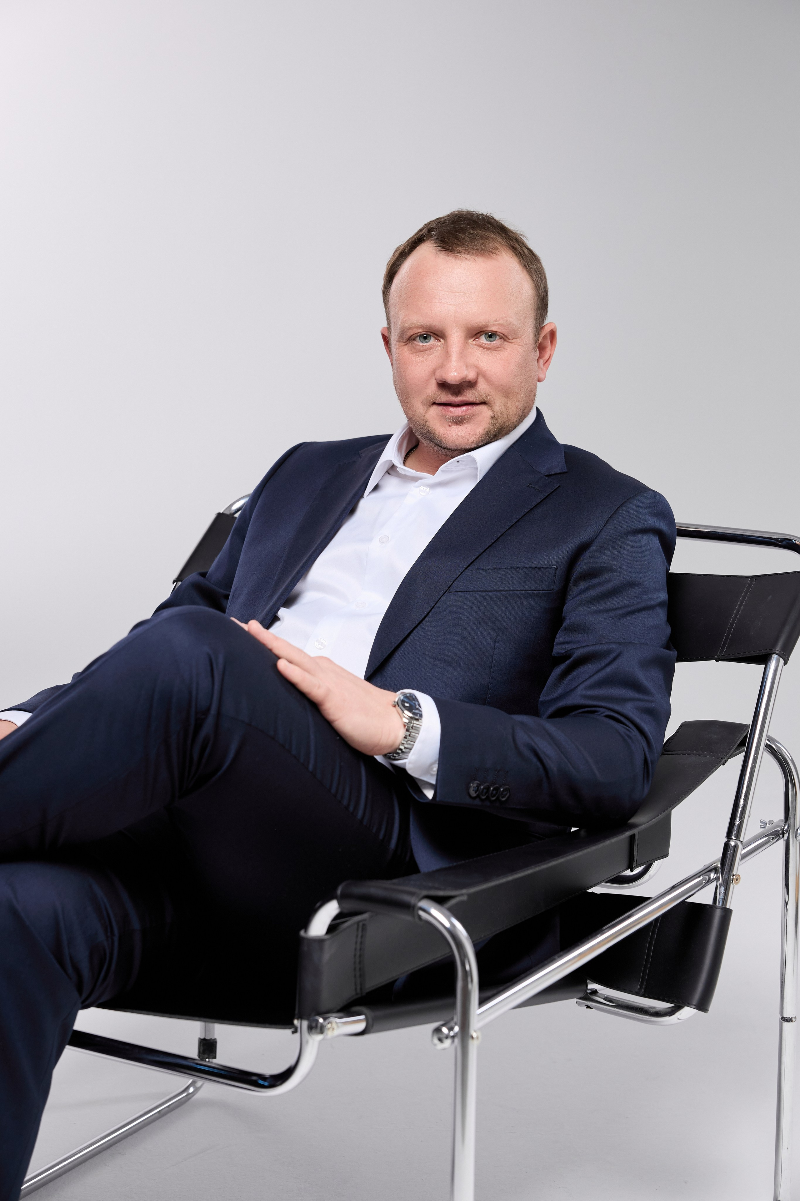 Деловой портрет для IT-руководителя | Профессиональная бизнес-фотосъёмка