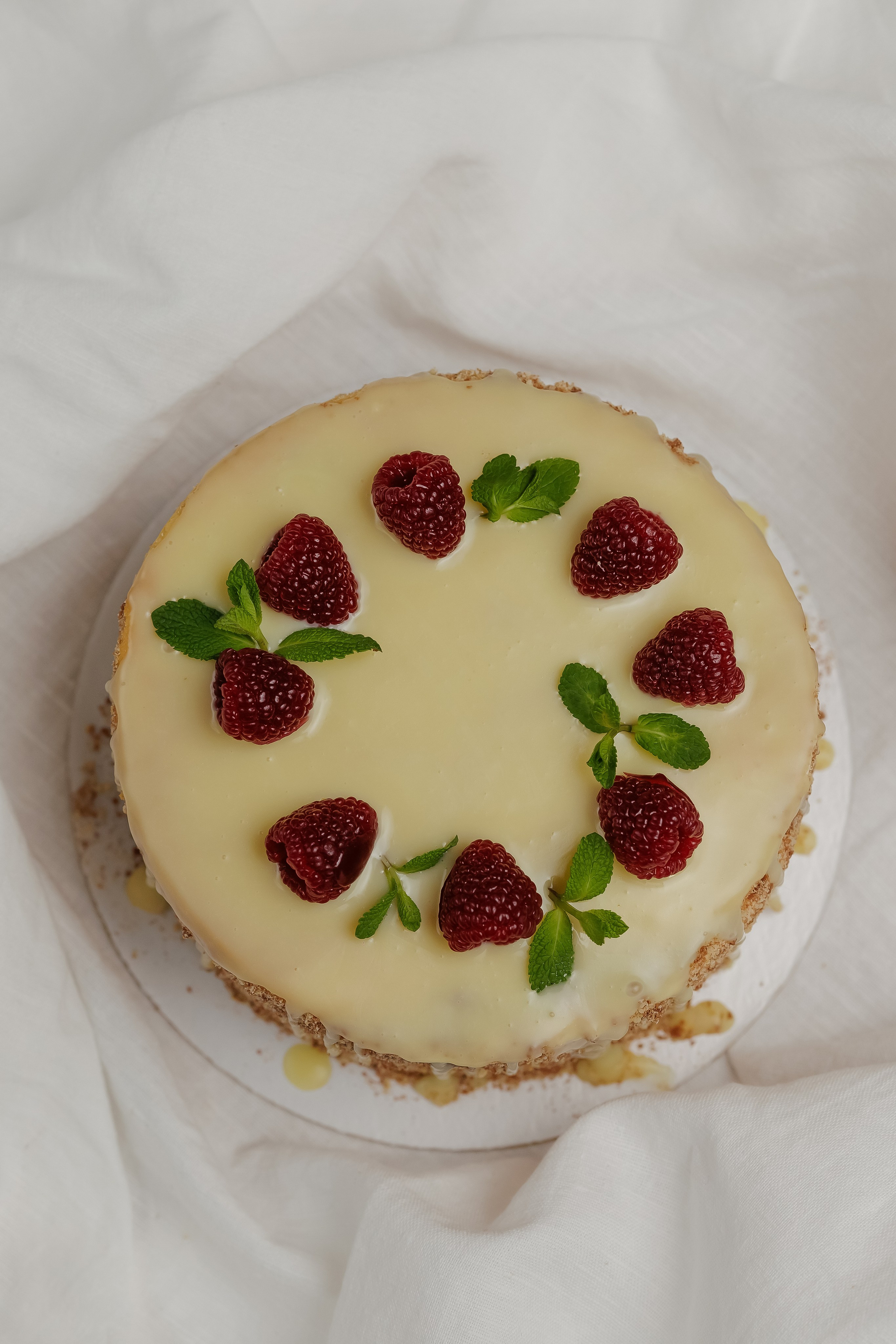 «Хрустящие страницы». Фото и видео контент за одну съемку — Веретенников Егор