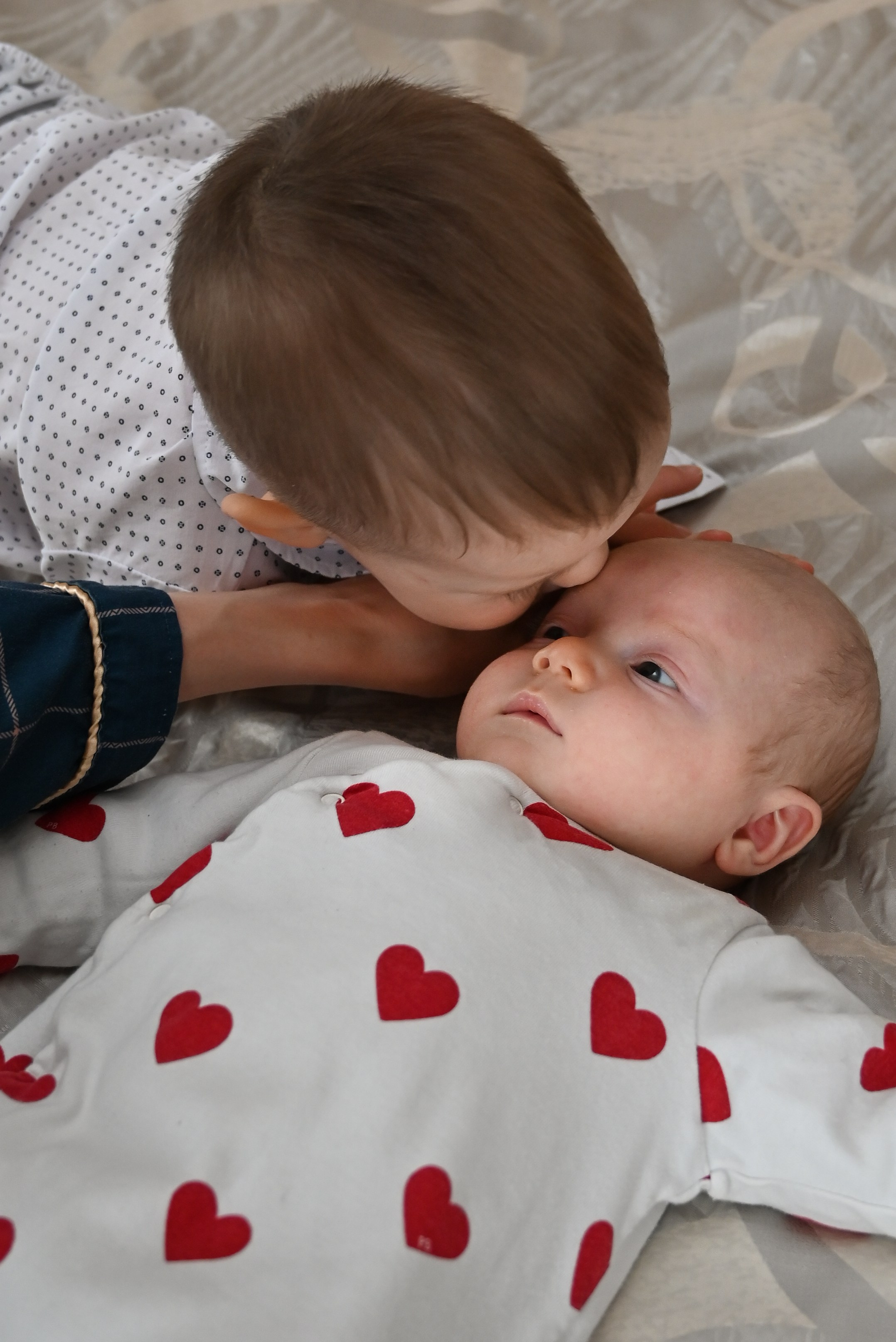 Домашняя съёмка Ольги и ее мужчин. Свадебный и семейный фотограф в Хабаровске Оксана Новикова