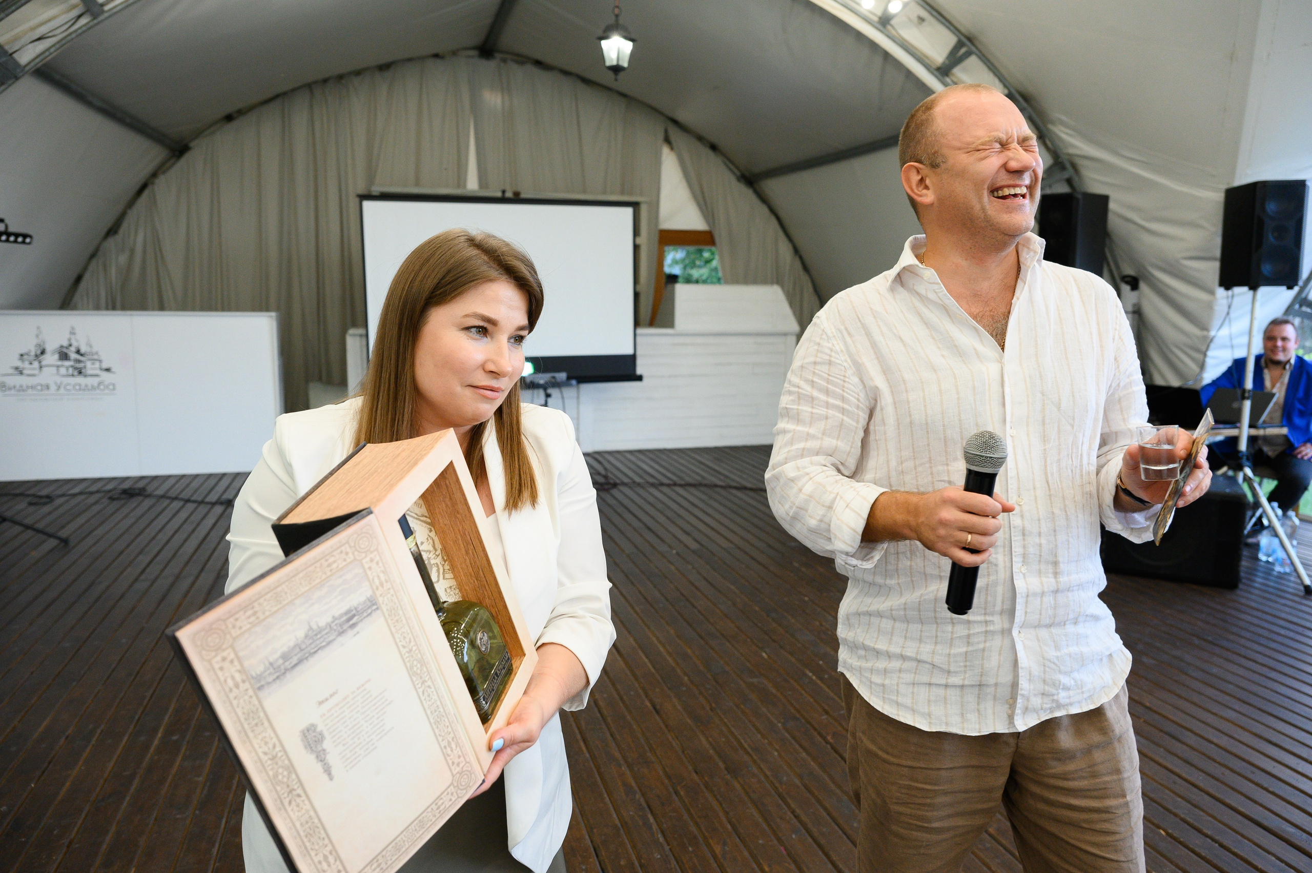 Видная Усадьба. День рождения. Репортажный и свадебный фотограф в Москве