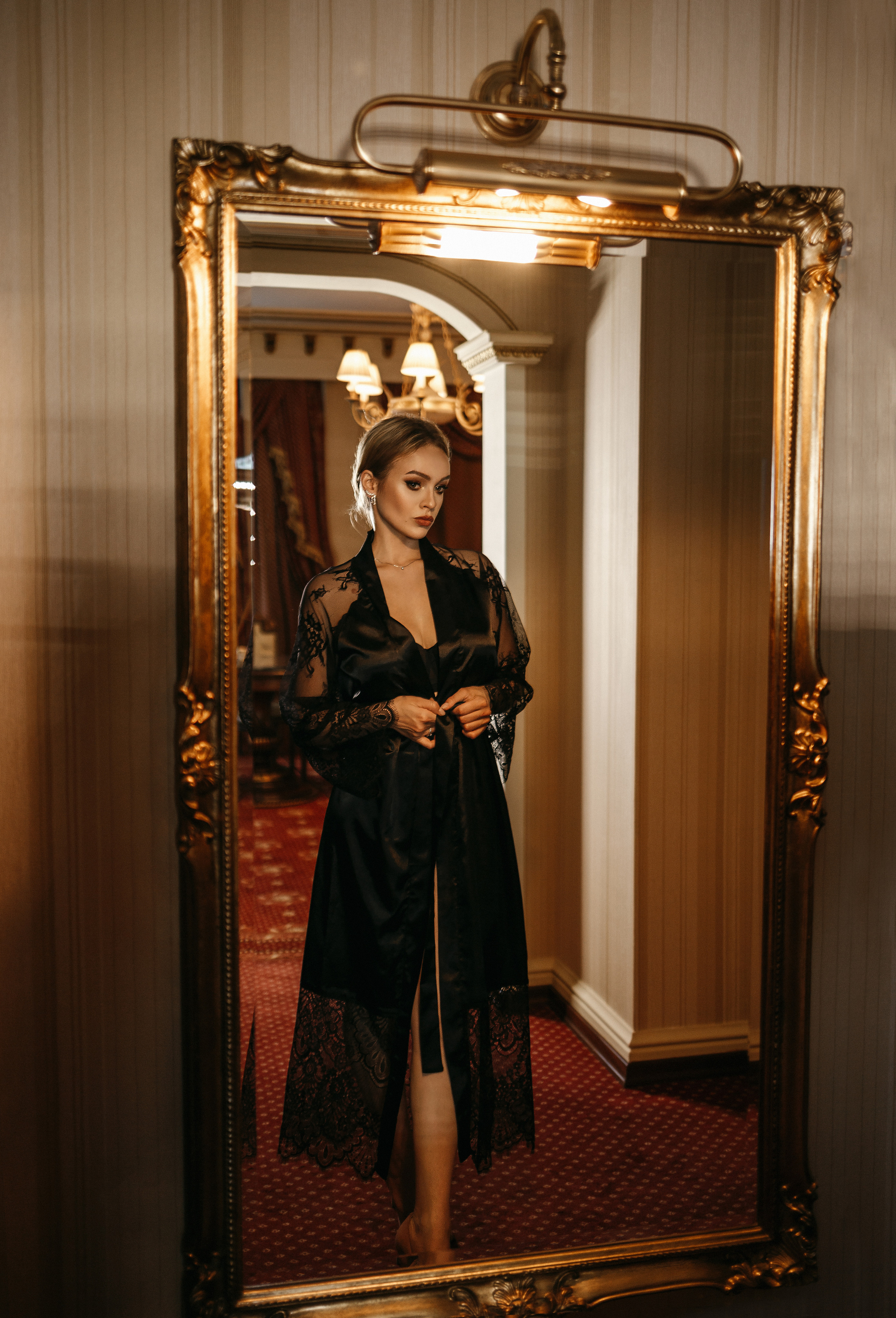 Фотосъёмка в номере отеля. Фотограф в Орле Еленина Галина. Женский и детский портрет