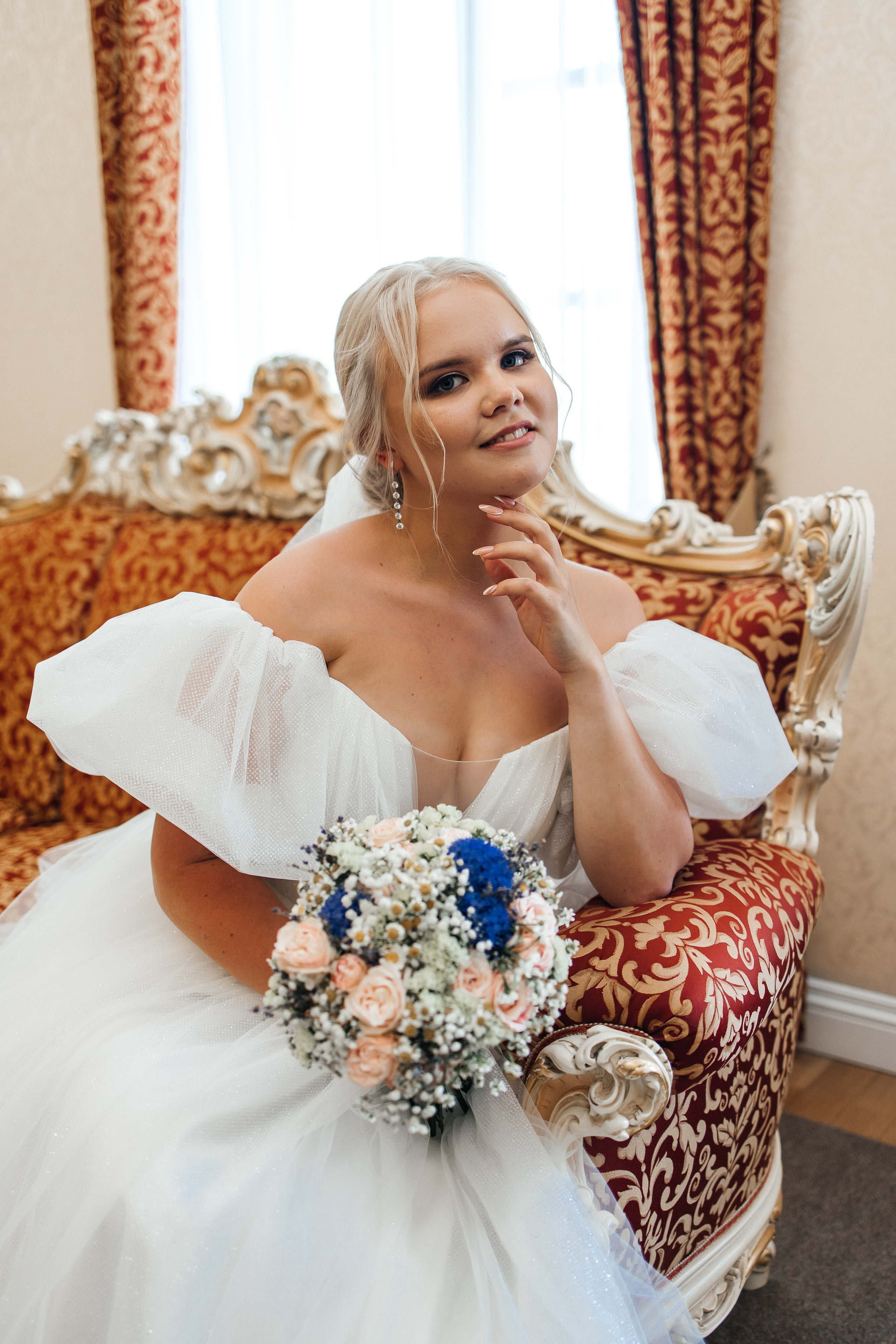 Роскошная свадебная церемония в самом центре города. Олег Сверчков | Свадебный фотограф Вологда