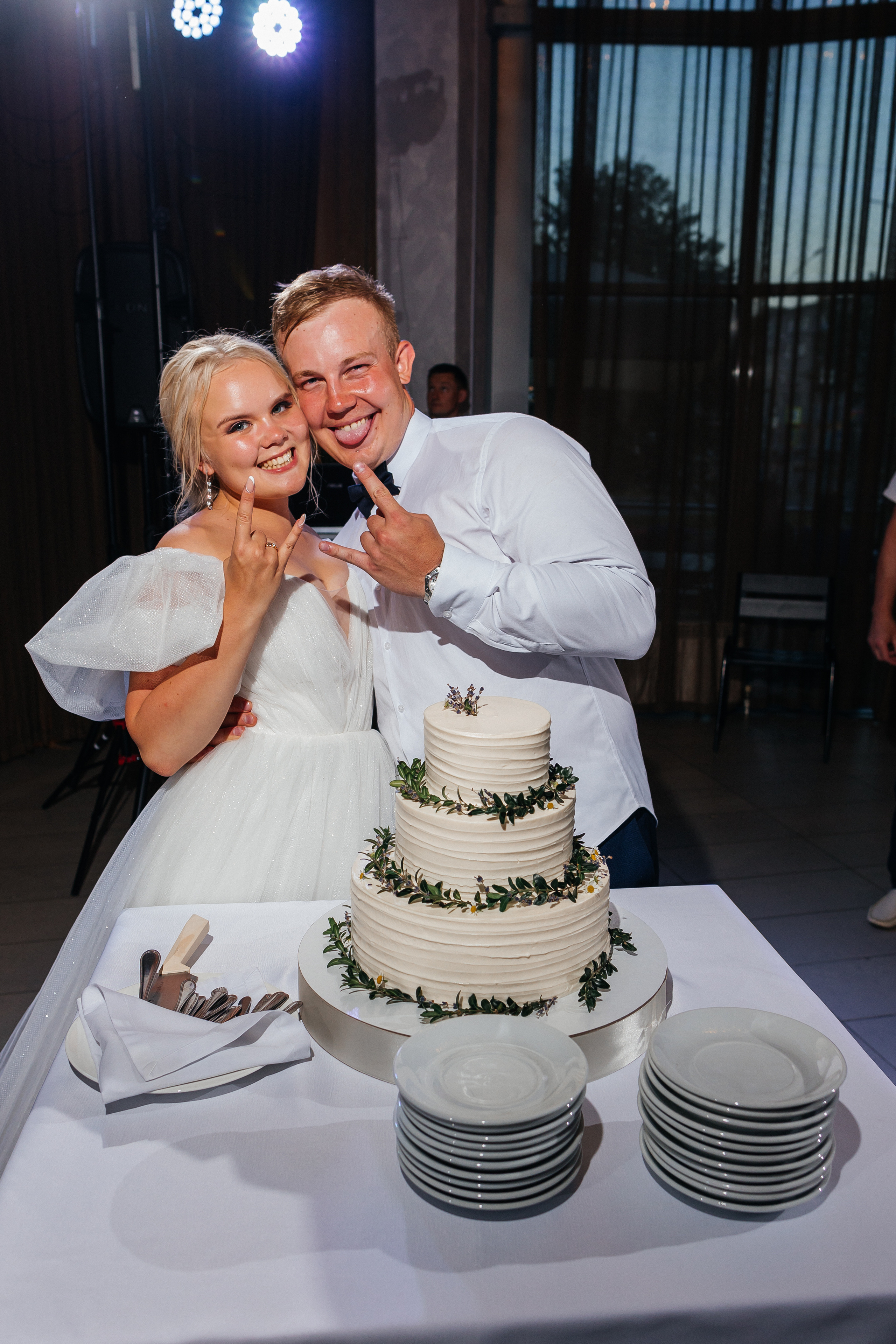 Роскошная свадебная церемония в самом центре города. Олег Сверчков | Свадебный фотограф Вологда