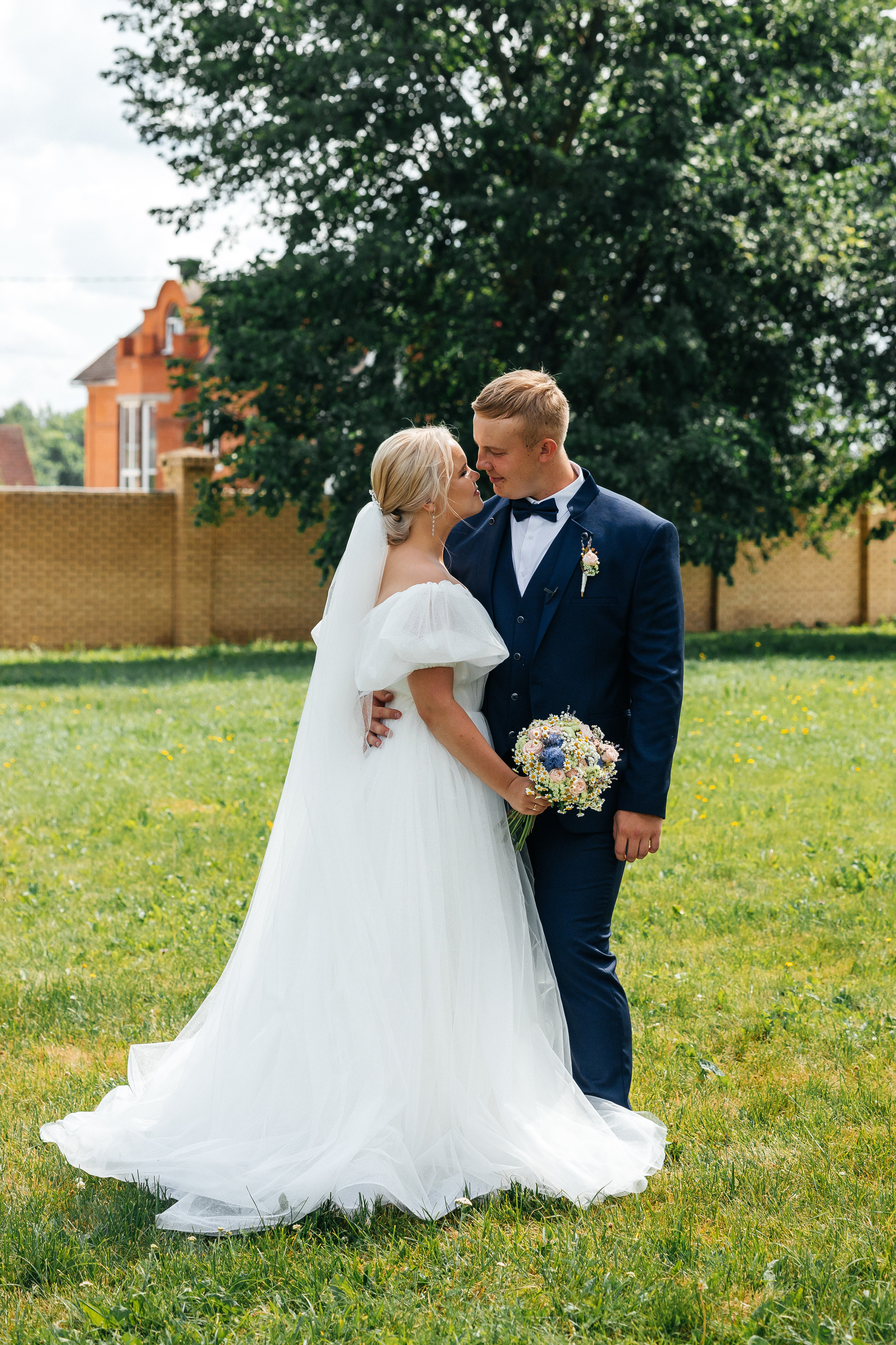 Роскошная свадебная церемония в самом центре города. Олег Сверчков | Свадебный фотограф Вологда