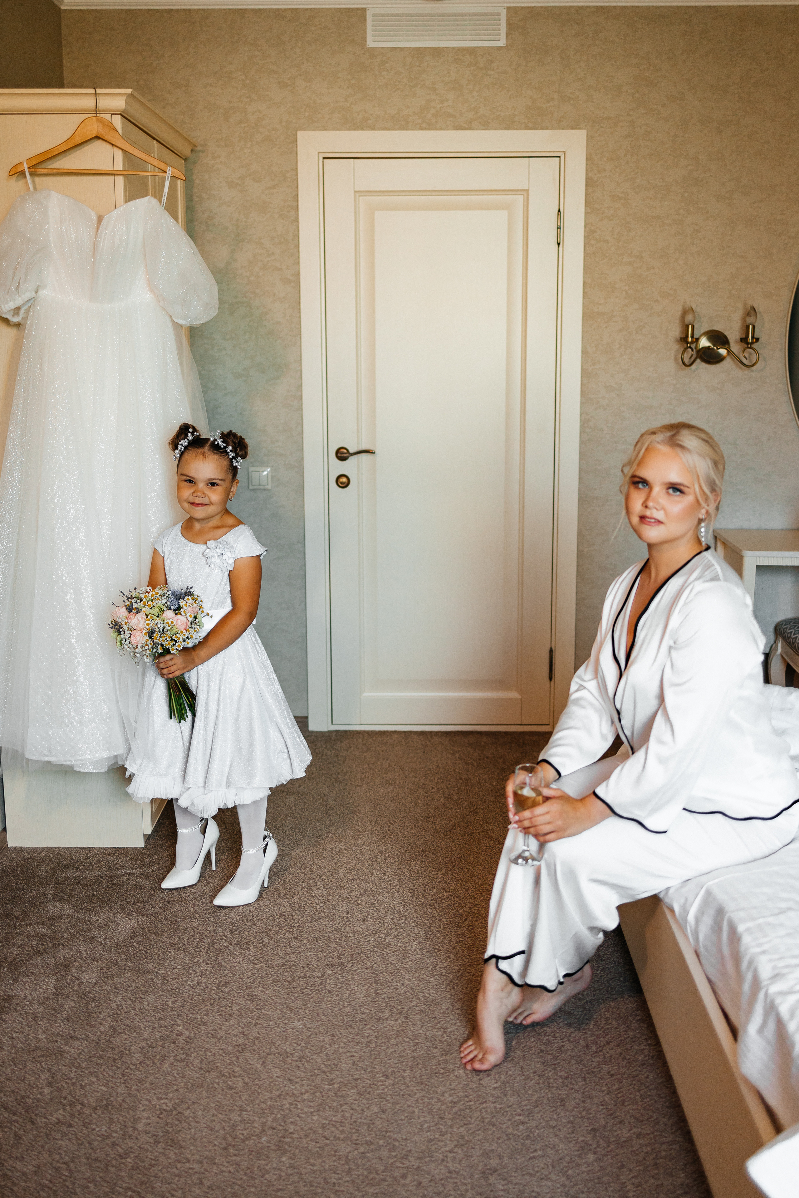 Роскошная свадебная церемония в самом центре города. Олег Сверчков | Свадебный фотограф Вологда