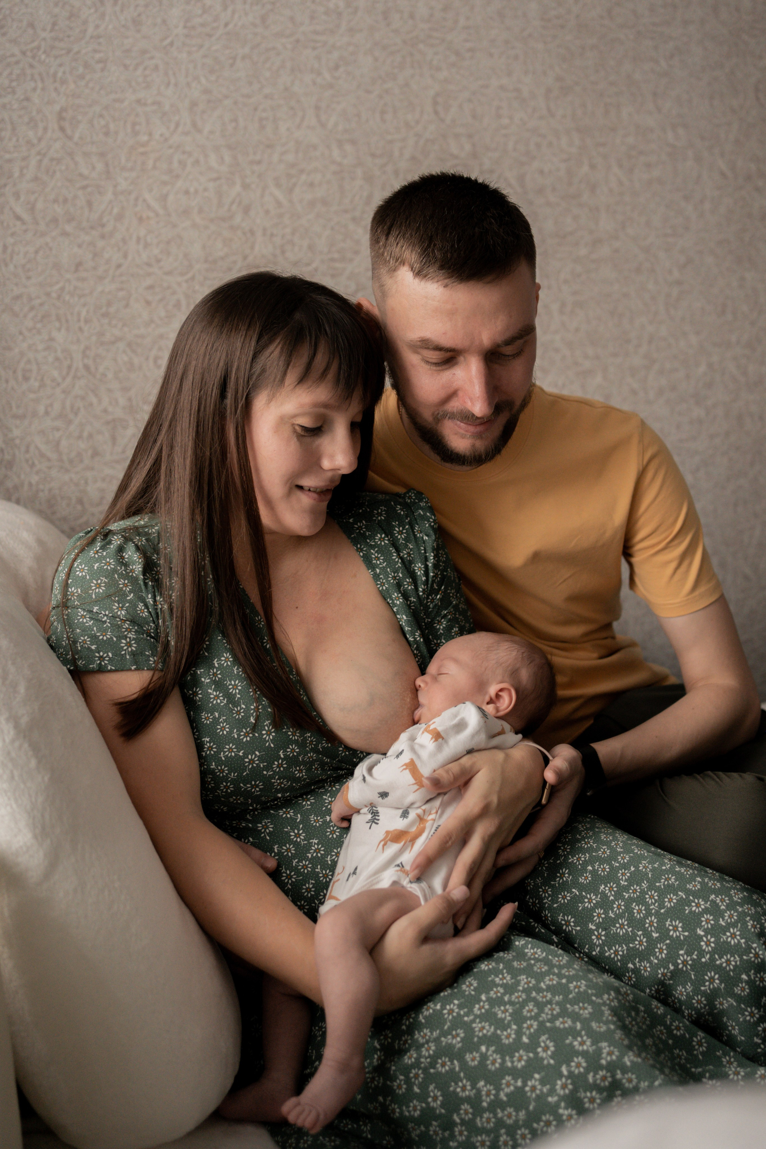 Оля, Коля, Аня, Рита. Фотограф грудного вскармливания в Москве Екатерина