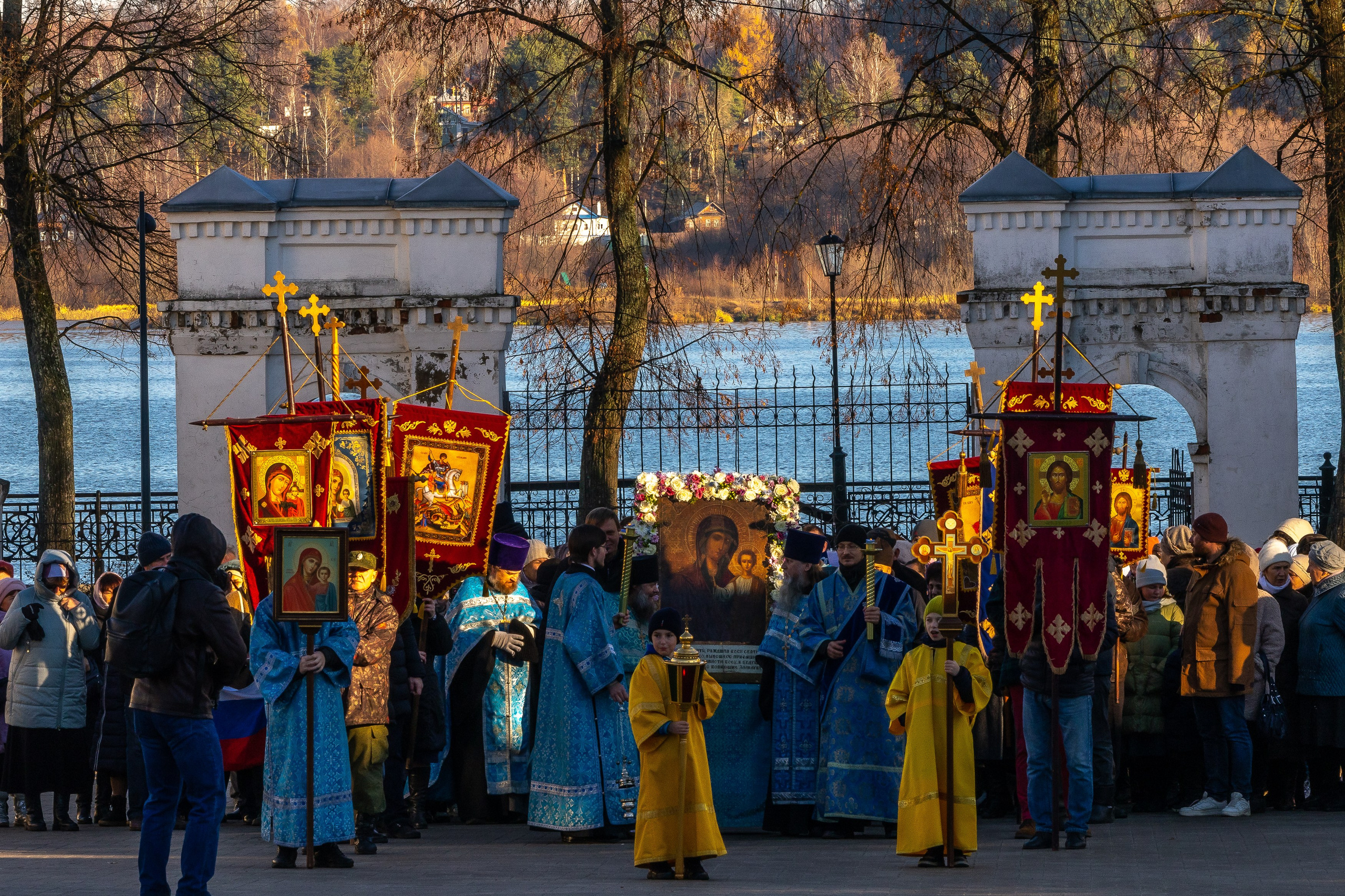 Владимир Петухов - Фотограф из Кинешмы.  Фотосессия в студии. Фотосессия мероприятий. Свадебный фотограф. Детский фотограф Кинешма