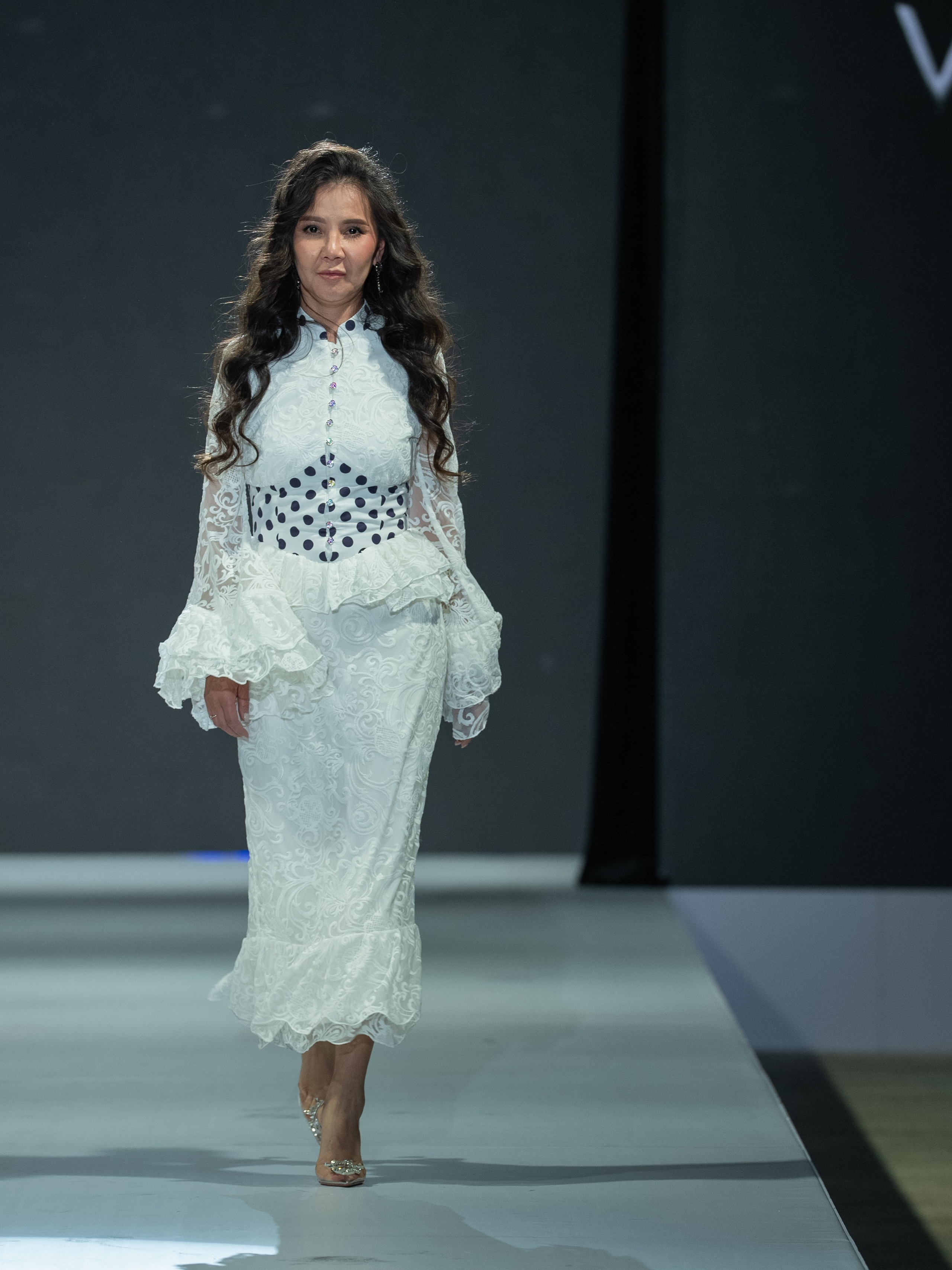 EURASIAN FASHION WEEK Vera Shasherina. Сайт Алматинского НЮ АРТ, будуар и фэшн фотографа Дениса Карпенко