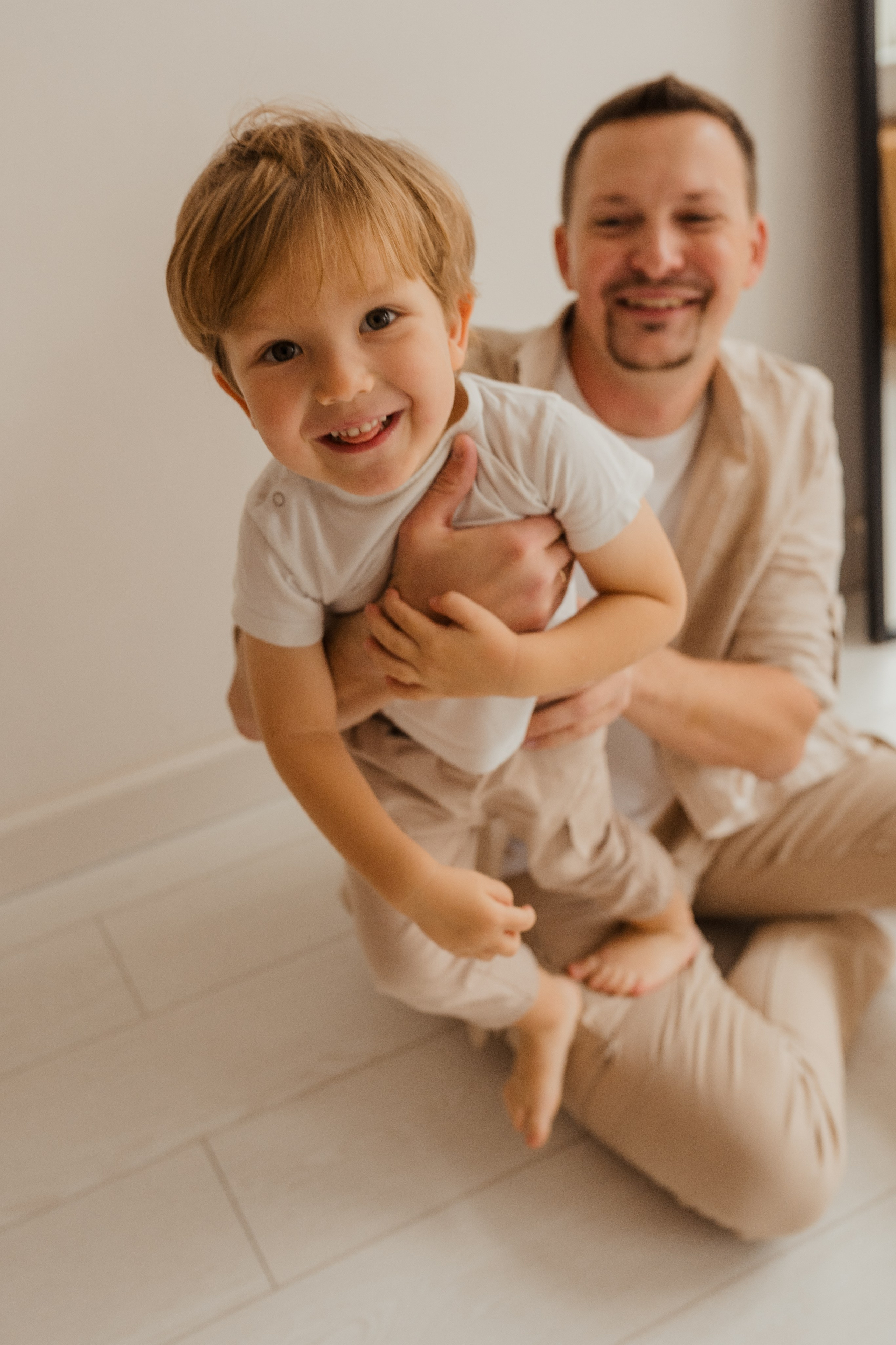 Семейная фотосессия в студии в Москве, семейный фотограф Анна Полушина. Свадебный фотограф в Москве Анна Полушина