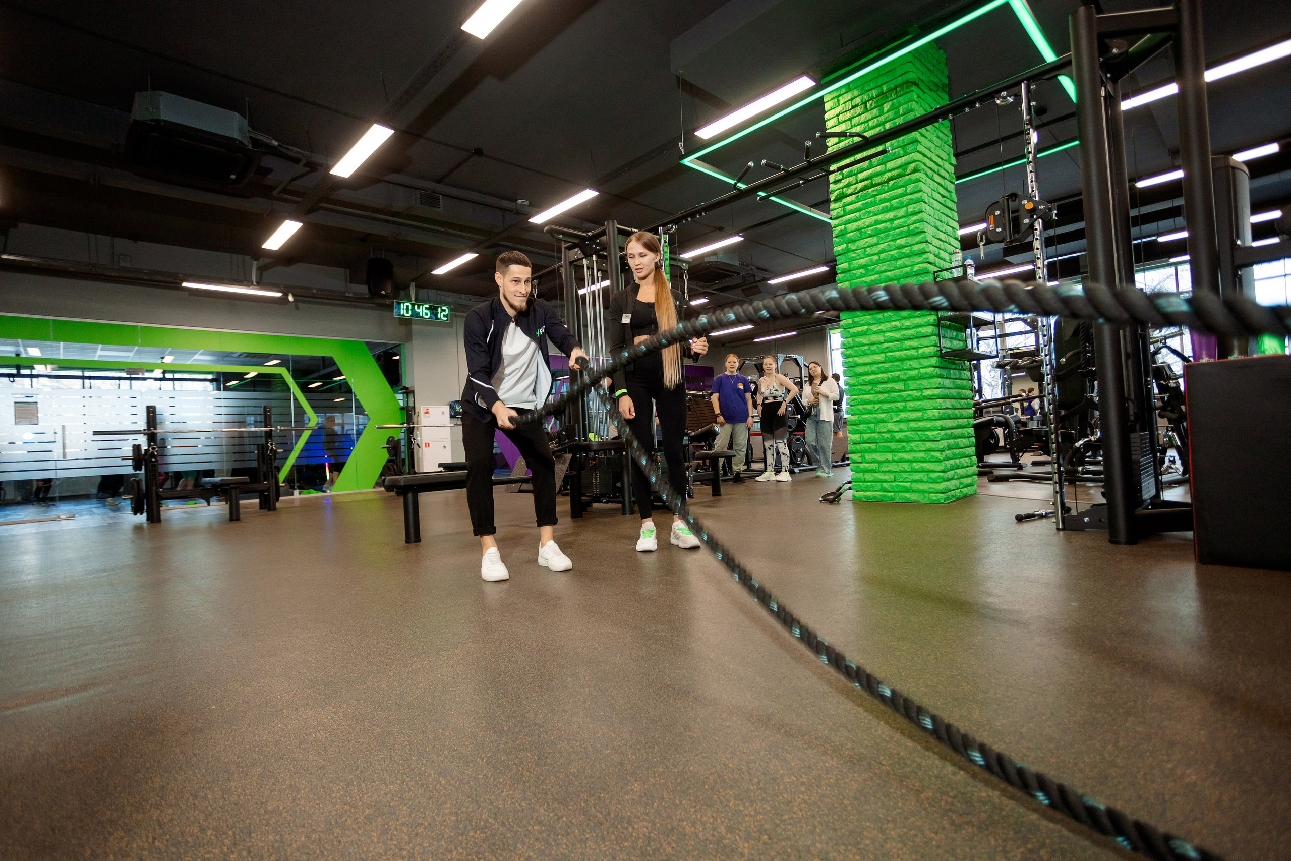 РЕПОРТАЖ: ФИТНЕСС-КЛУБ X-FIT. Профессиональный фотограф в Ижевске Леша Петров