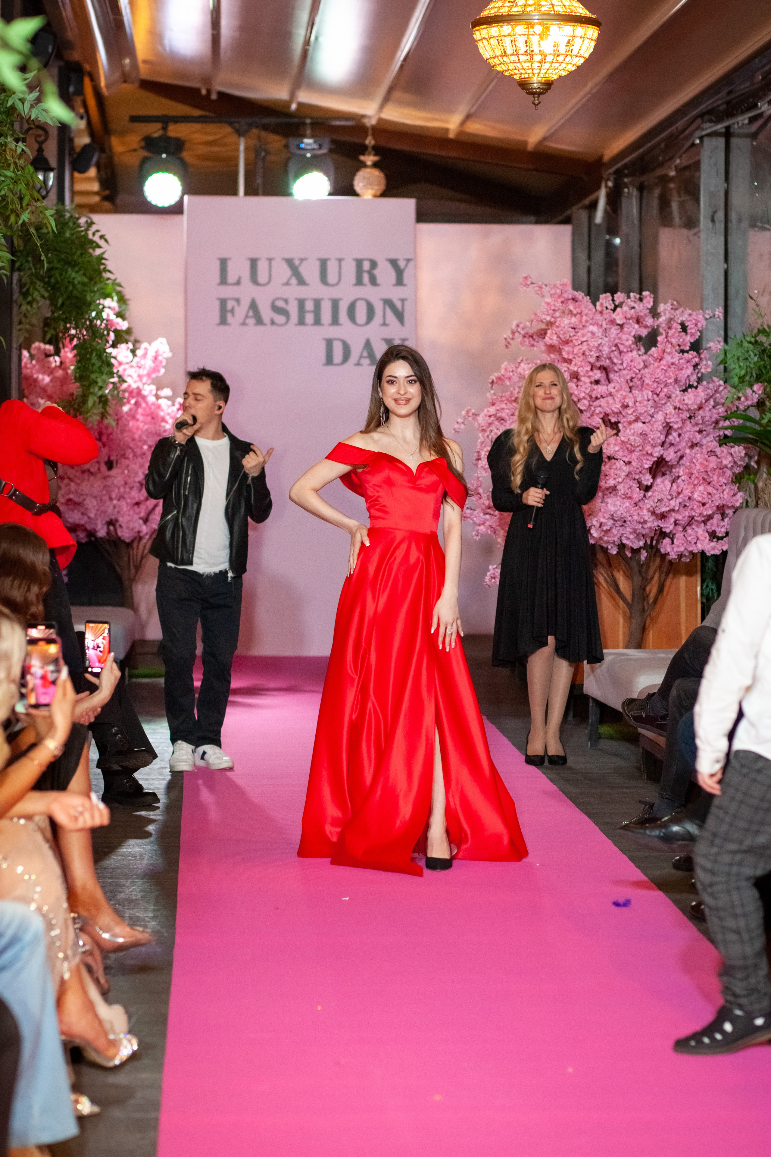 Репортаж ТОП 100 красивых и успешных женщин России 2023