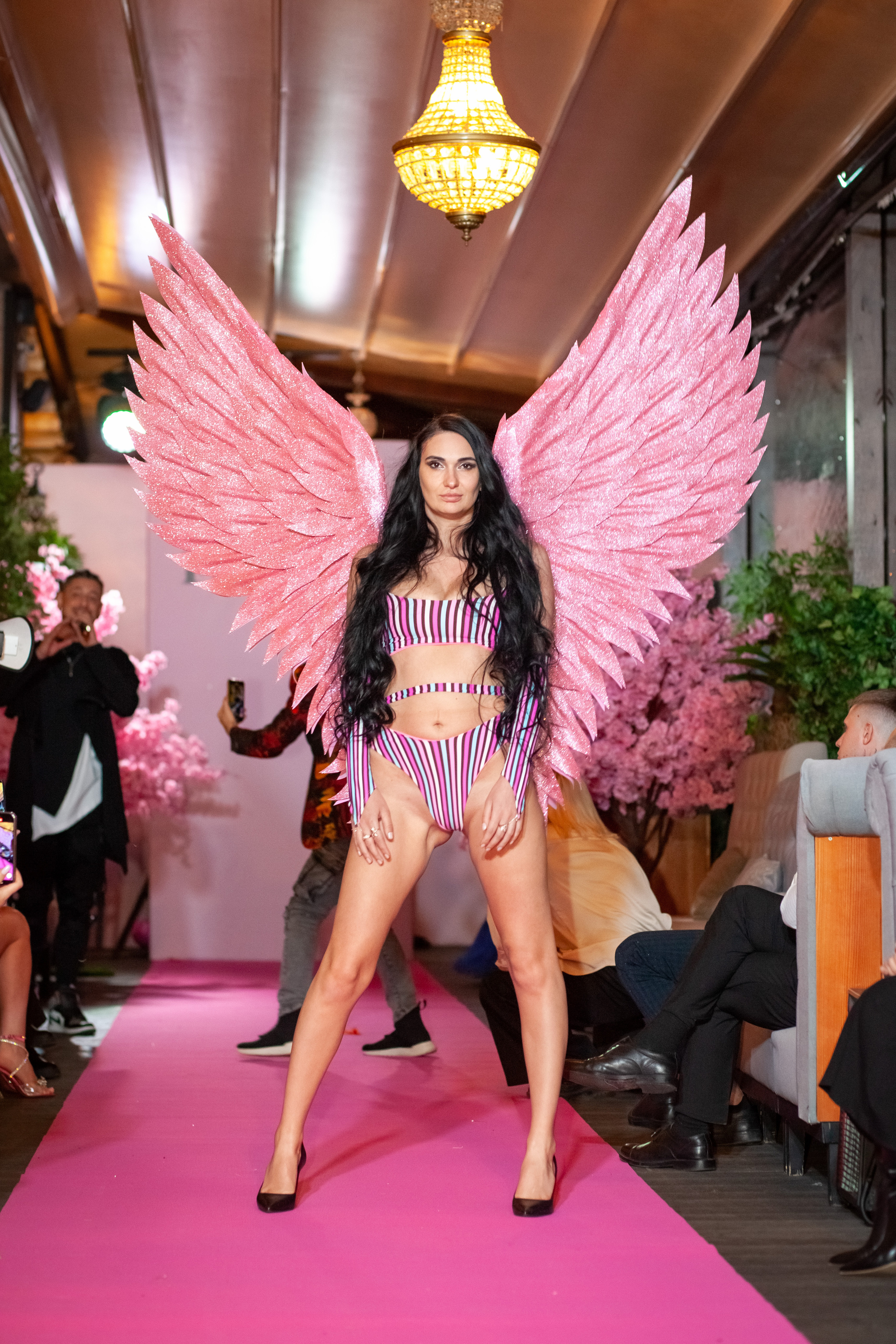 Репортаж ТОП 100 красивых и успешных женщин России 2023