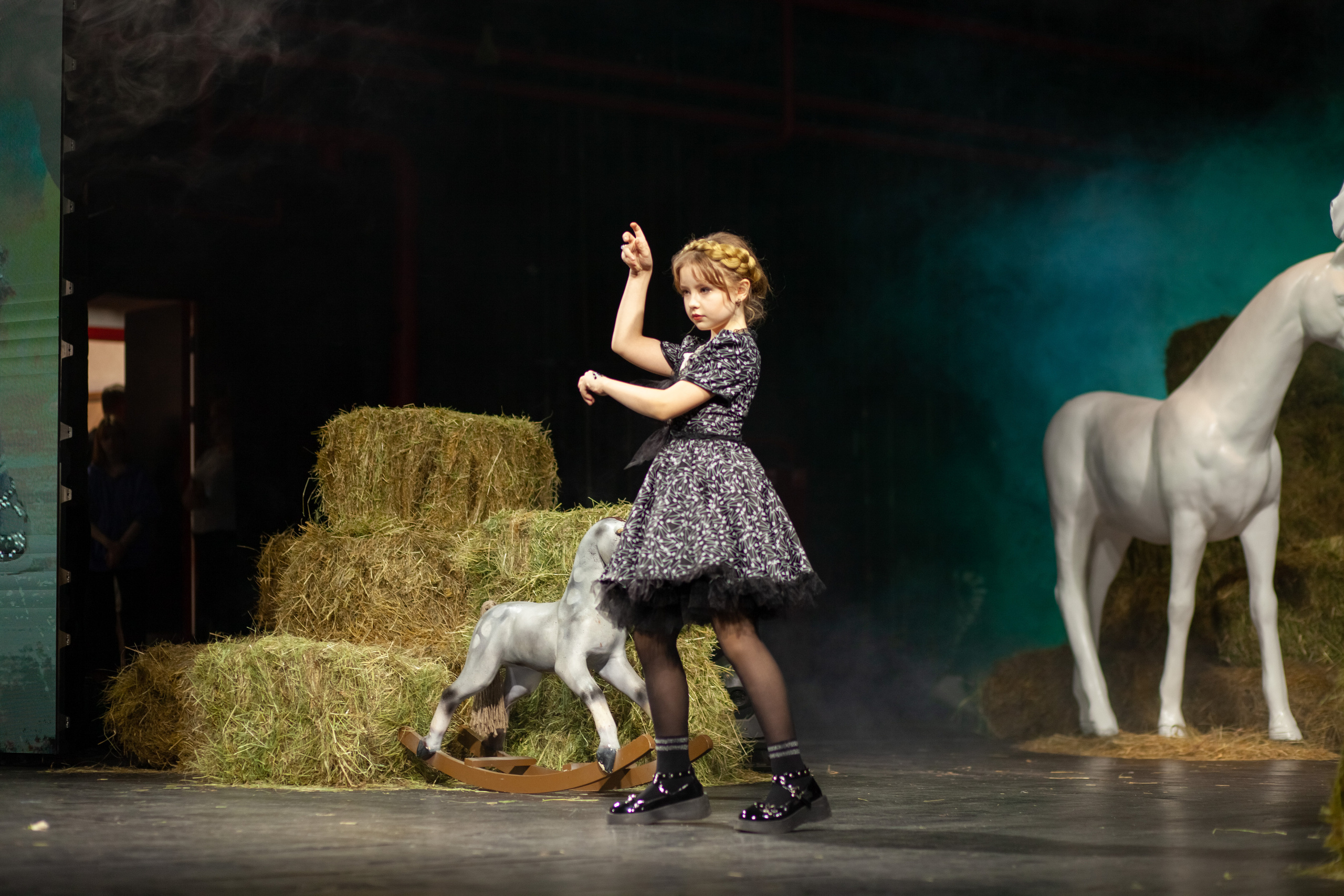 MagicFashionWeek — показ дизайнера Елены Мурзиной