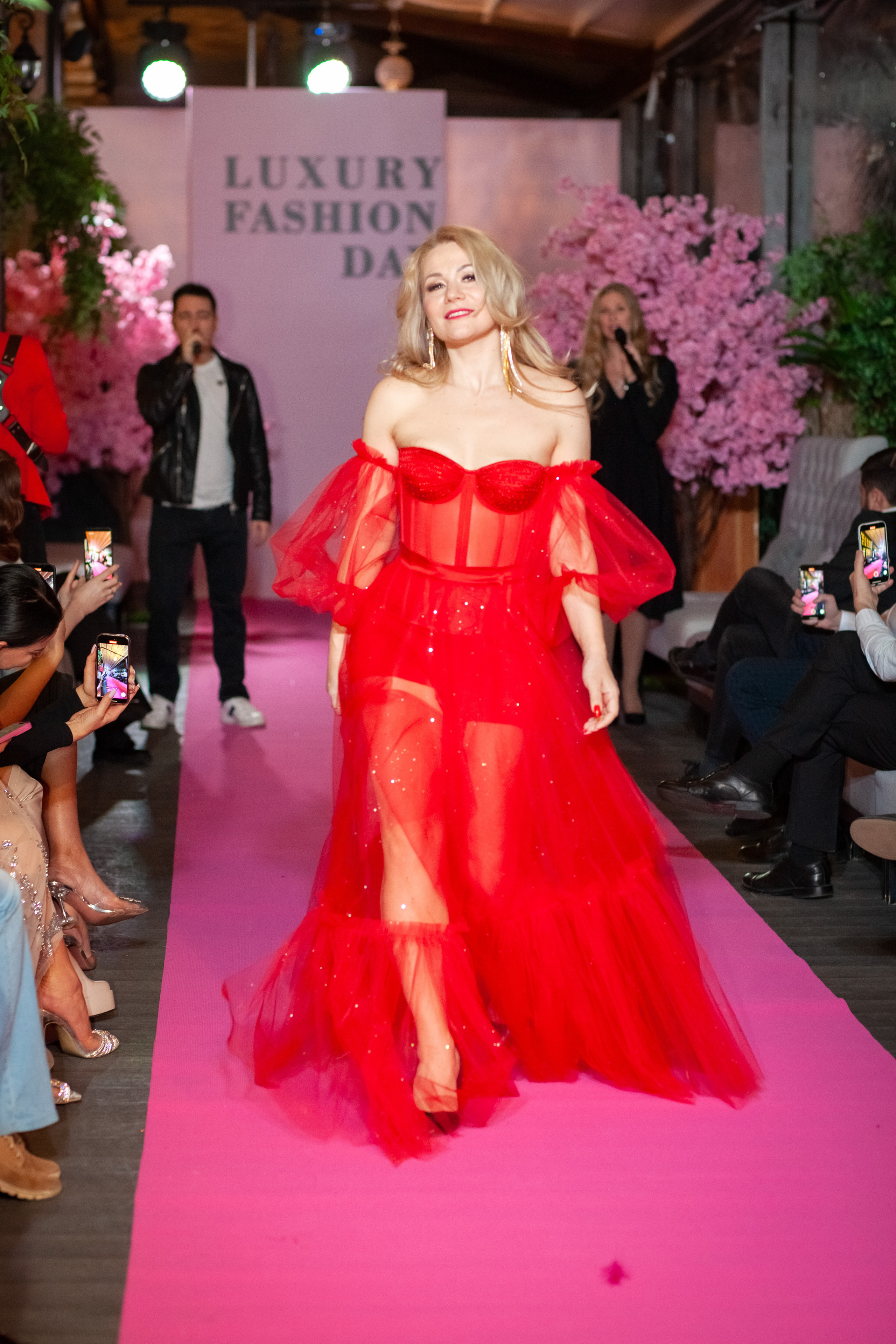 Репортаж ТОП 100 красивых и успешных женщин России 2023