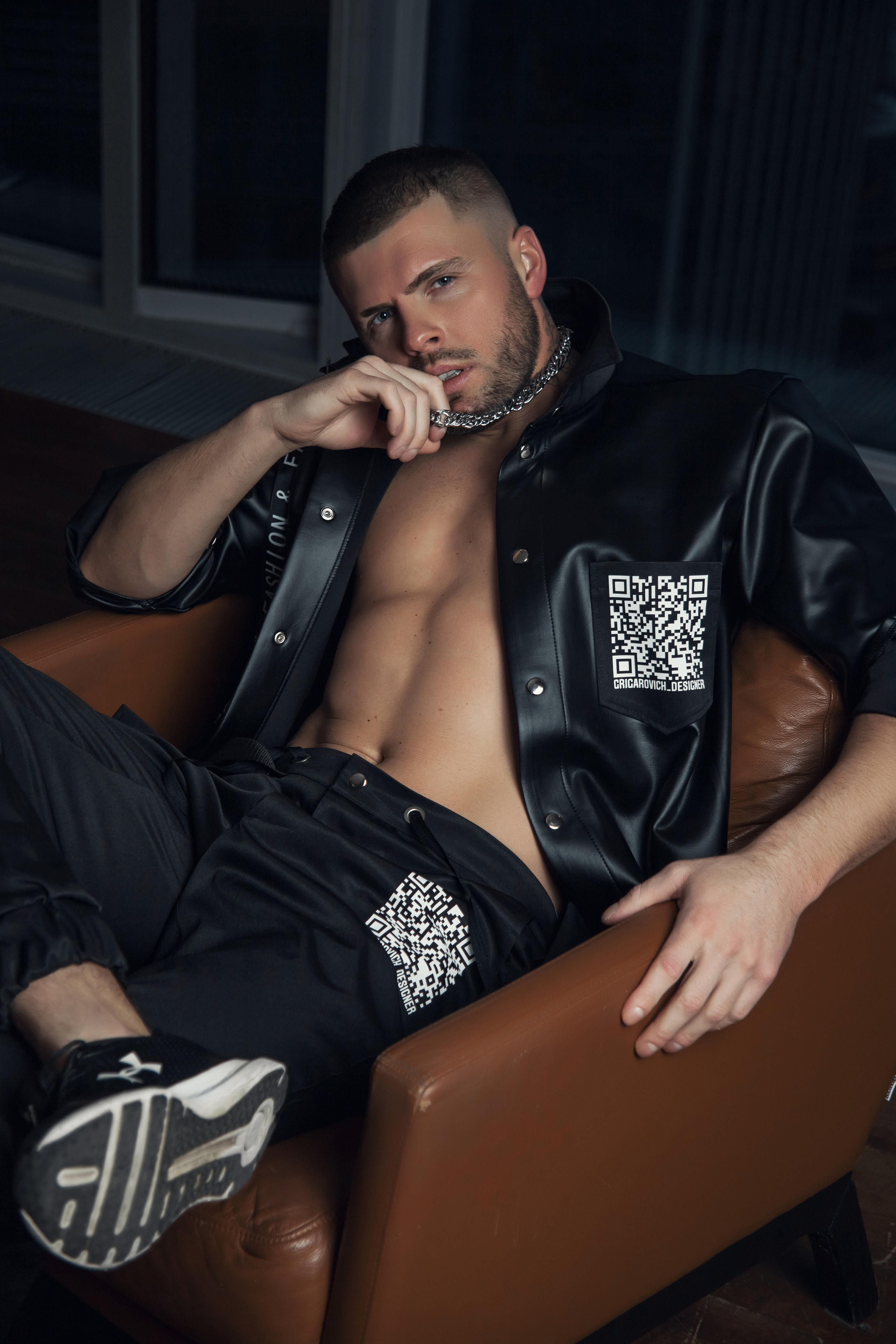 Фотопроект для дизайнера Артура Григаровича «QR-code»