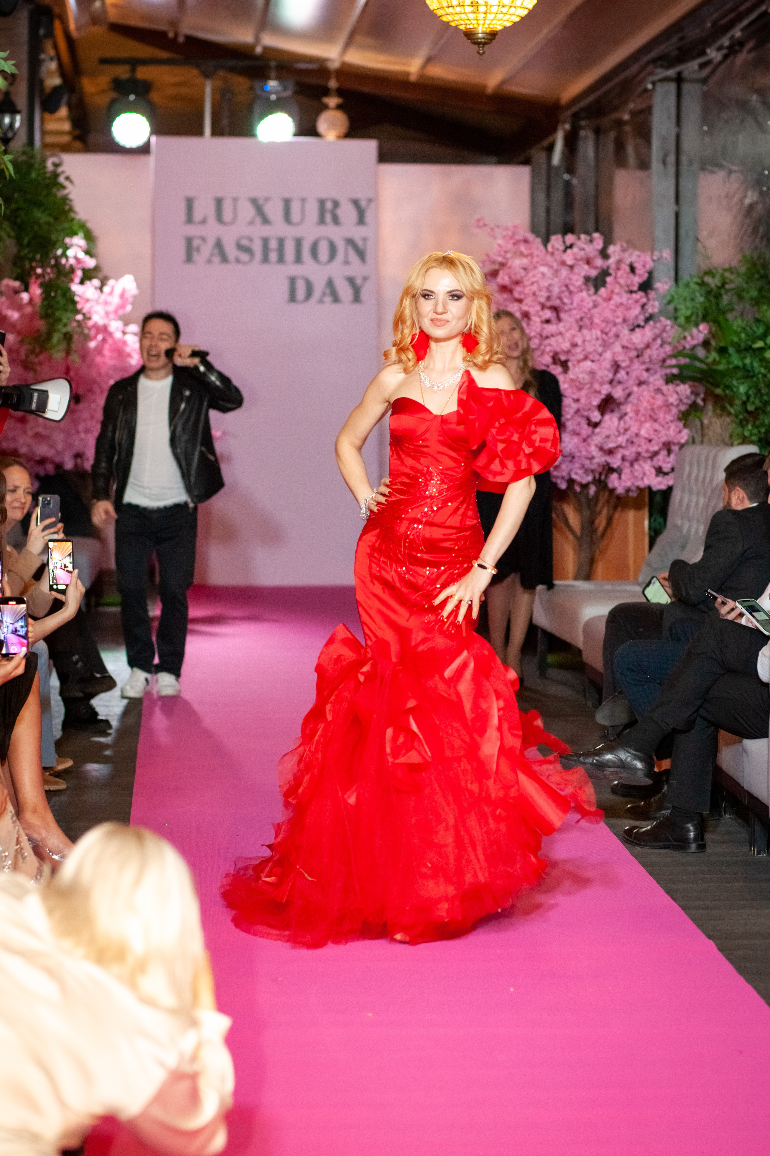 Репортаж ТОП 100 красивых и успешных женщин России 2023