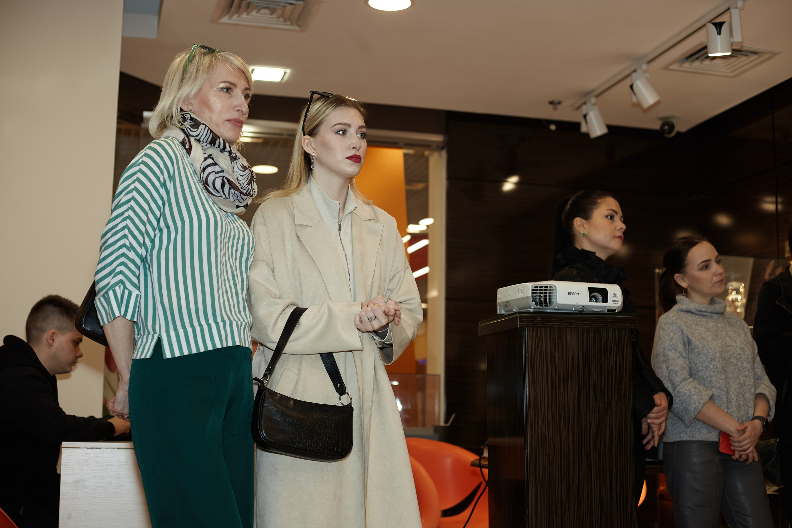 Репортаж выставки арт-визажиста Марины Янгильдиной