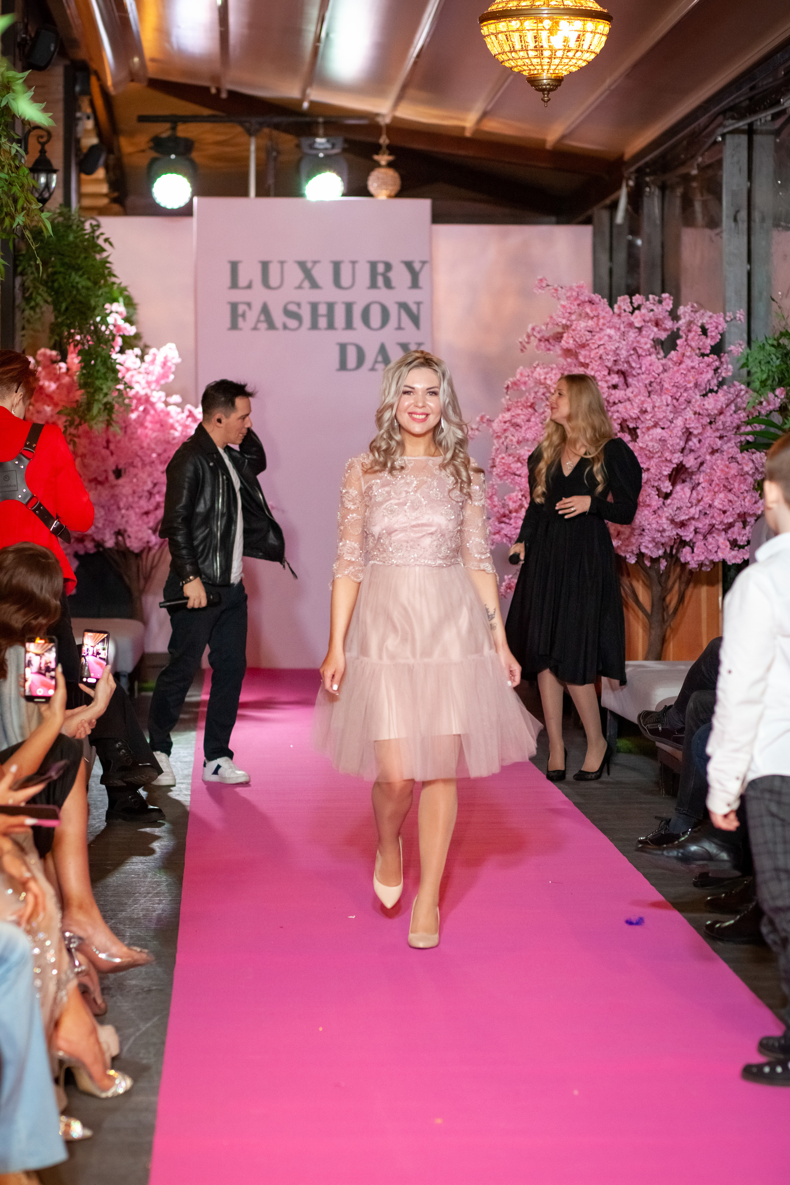 Репортаж ТОП 100 красивых и успешных женщин России 2023