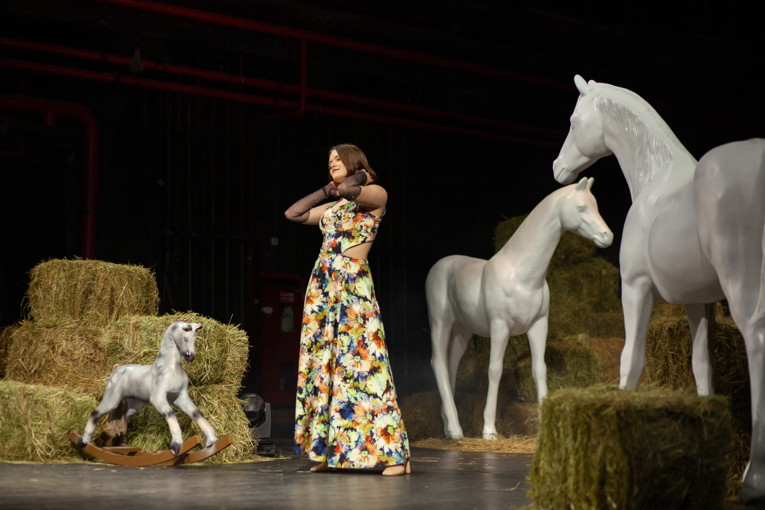 AgicFashionWeek — коллекция «Я в Париже» дизайнера Janavesna