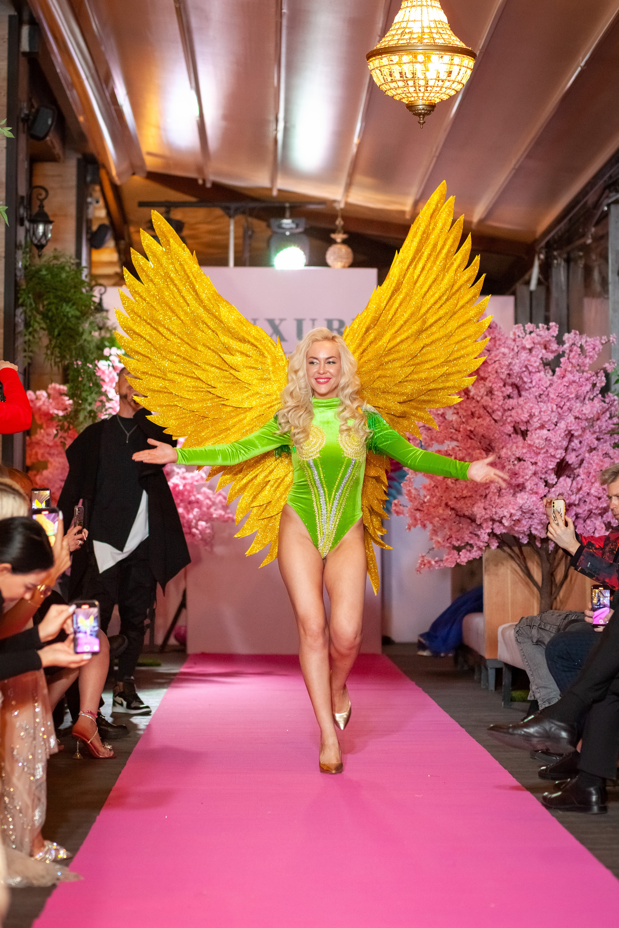 Репортаж ТОП 100 красивых и успешных женщин России 2023