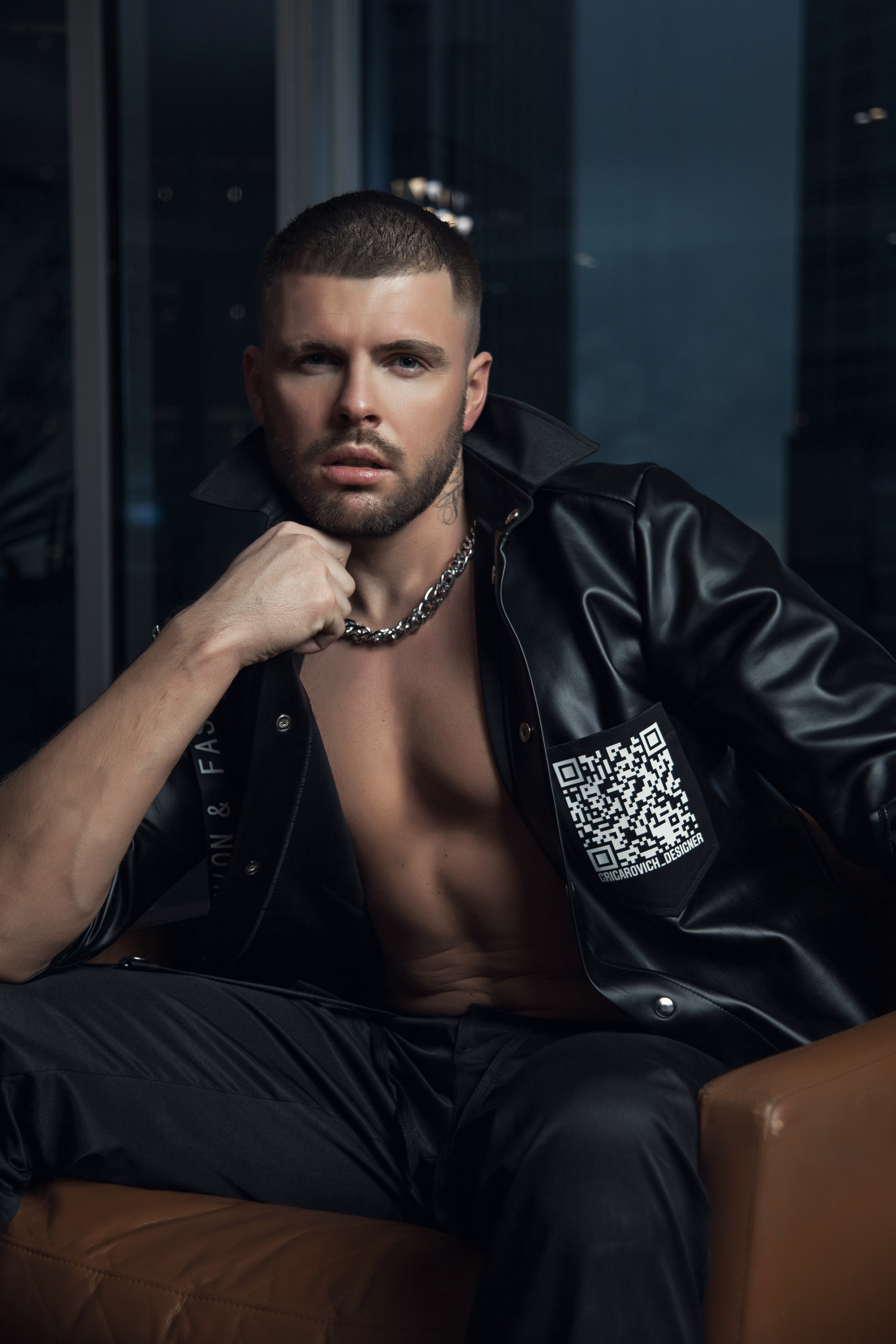 Фотопроект для дизайнера Артура Григаровича «QR-code»