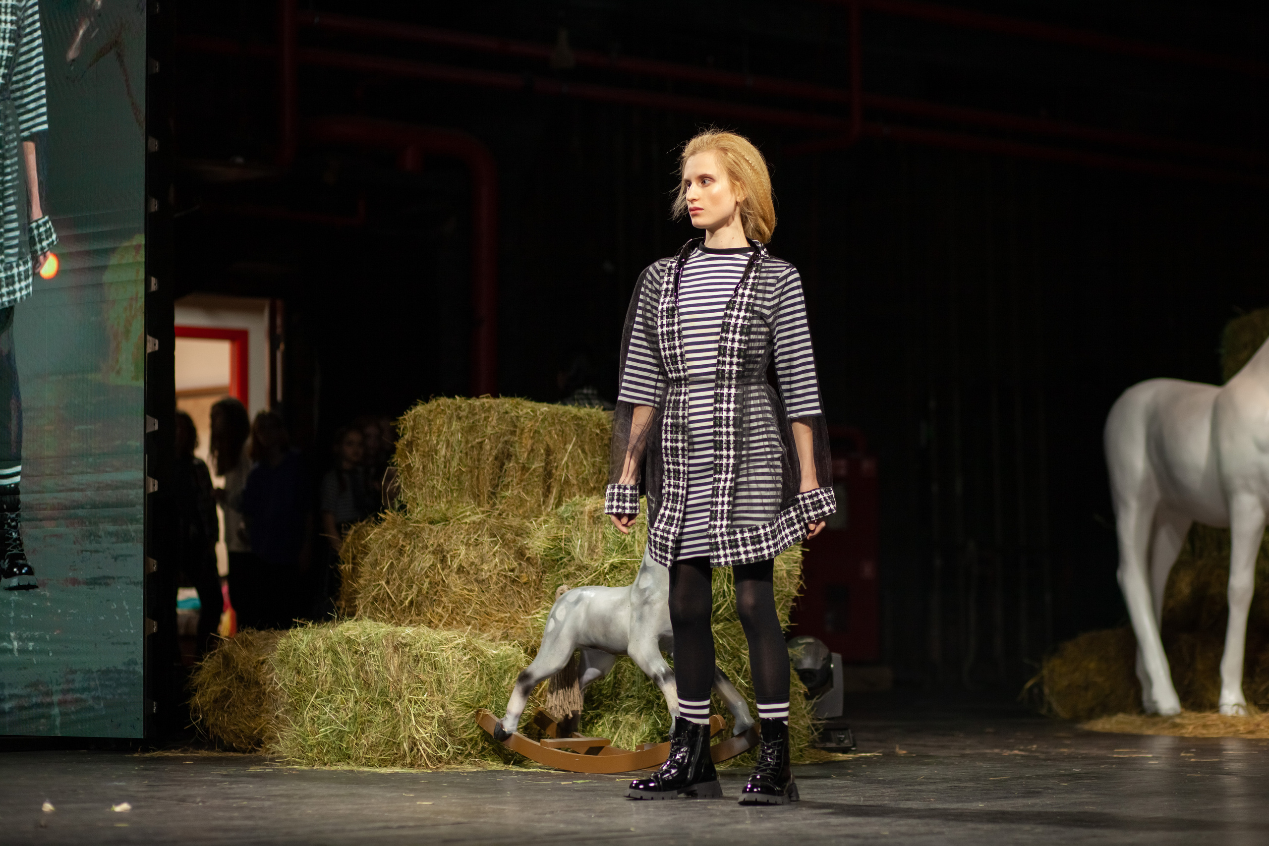 MagicFashionWeek — показ дизайнера Елены Мурзиной