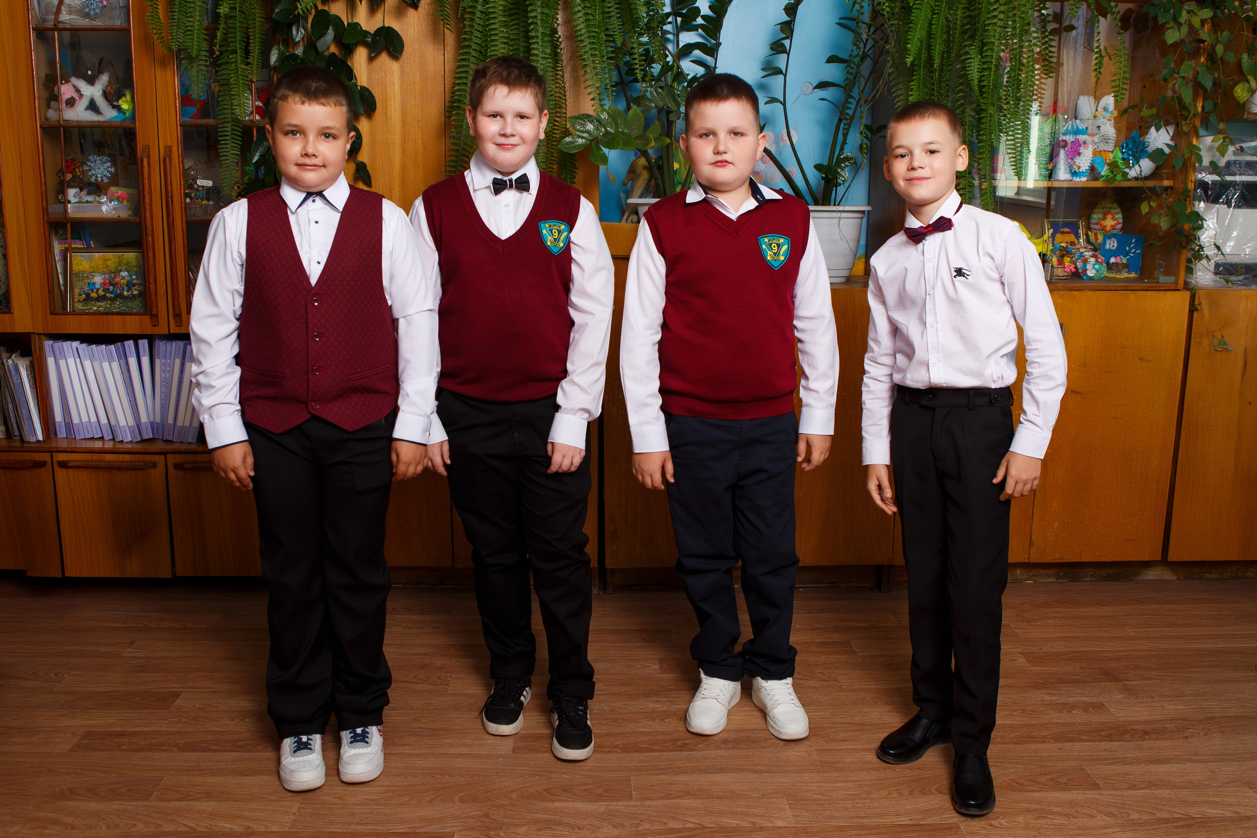 ШКОЛЬНАЯ ФОТОСЕССИЯ ДЛЯ 4 КЛАССА 9 ШКОЛА. ТВОЙ АЛЬБОМ / ТВОИ ПРАВИЛА