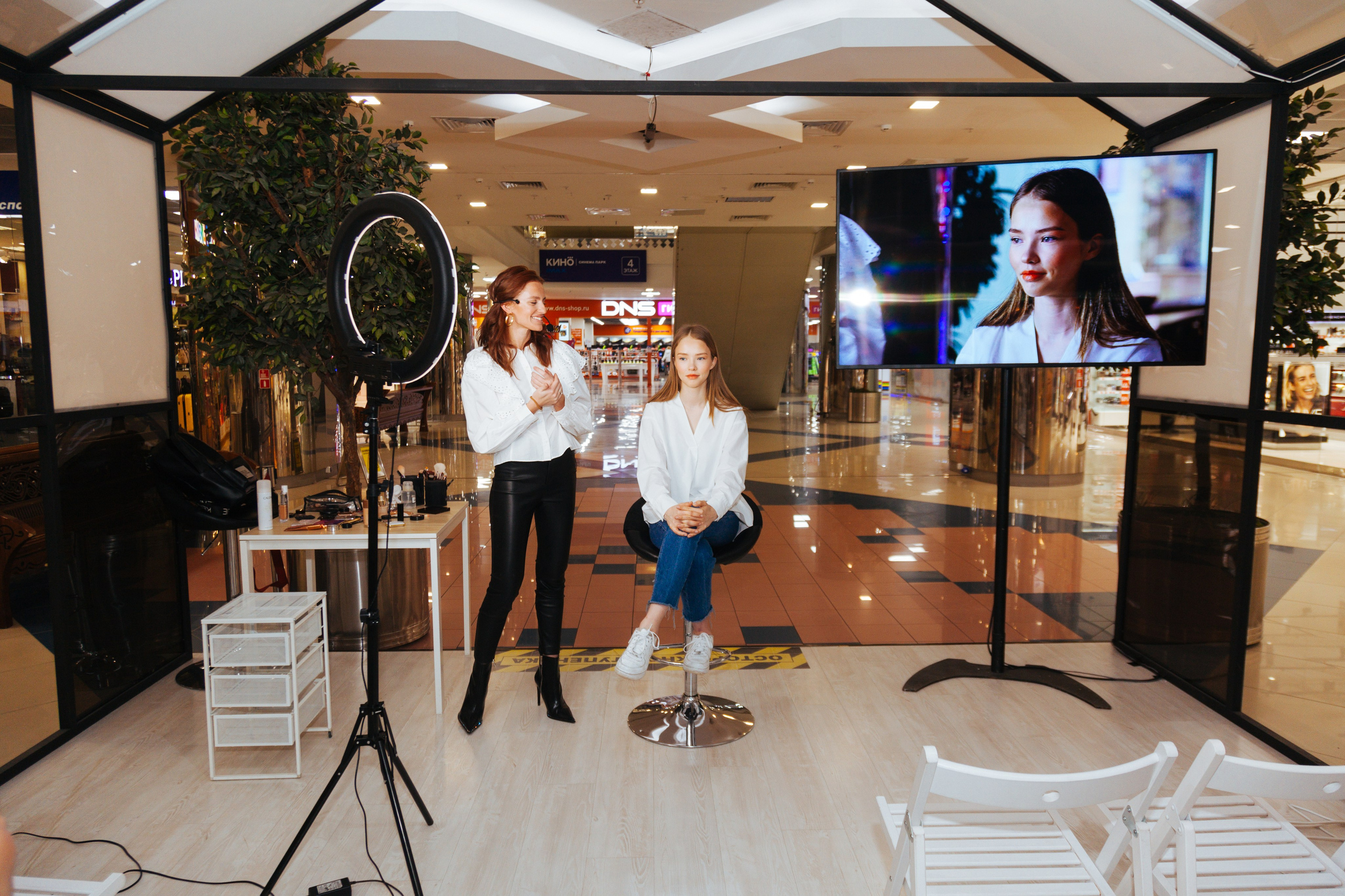 ТРЦ. ФОТОГРАФ В ЕКАТЕРИНБУРГЕ НАСТЯ MUSE