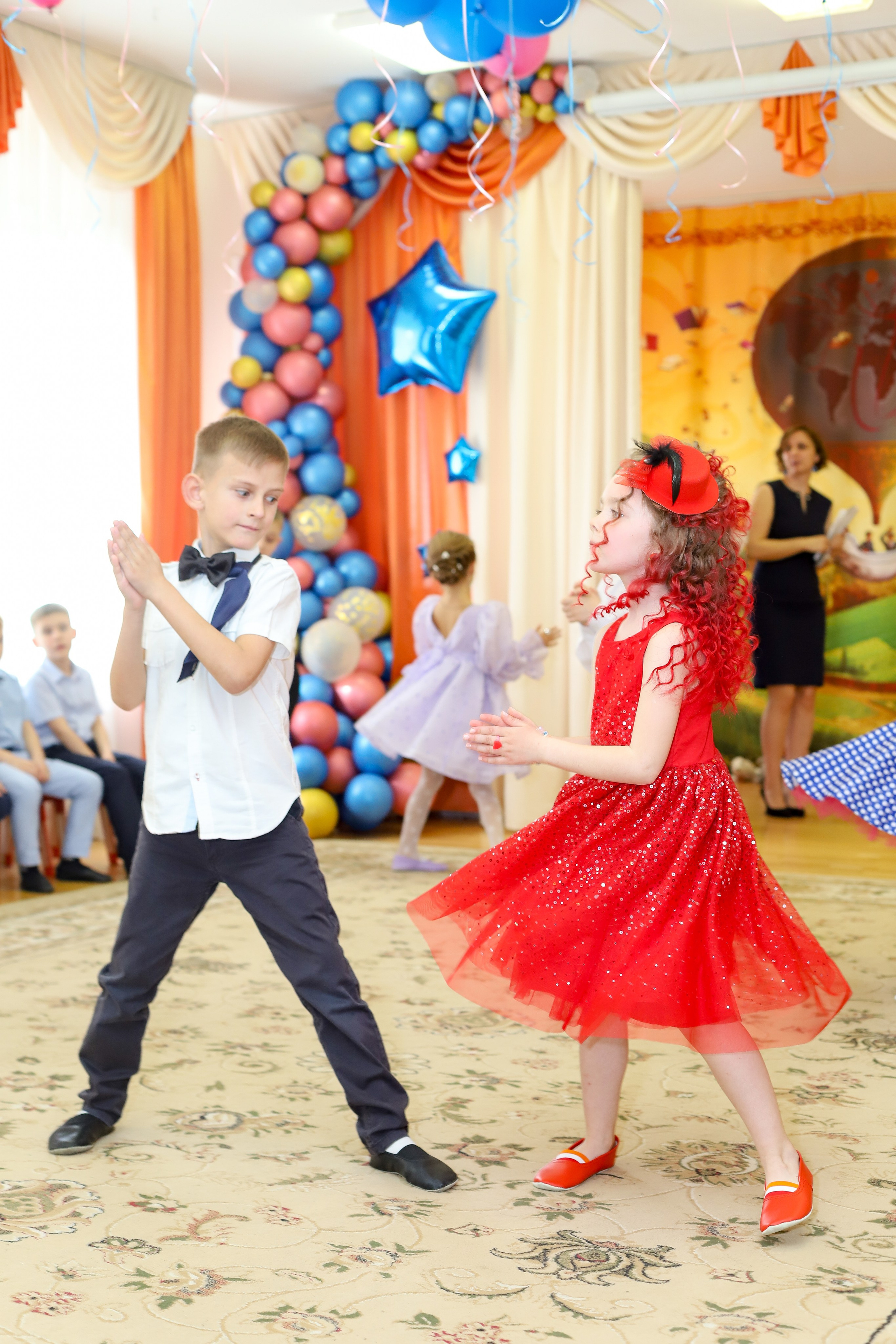 Съёмки праздников и выпускных в детских садиках и школах. Семейный и детский фотограф Эльвира Билибина