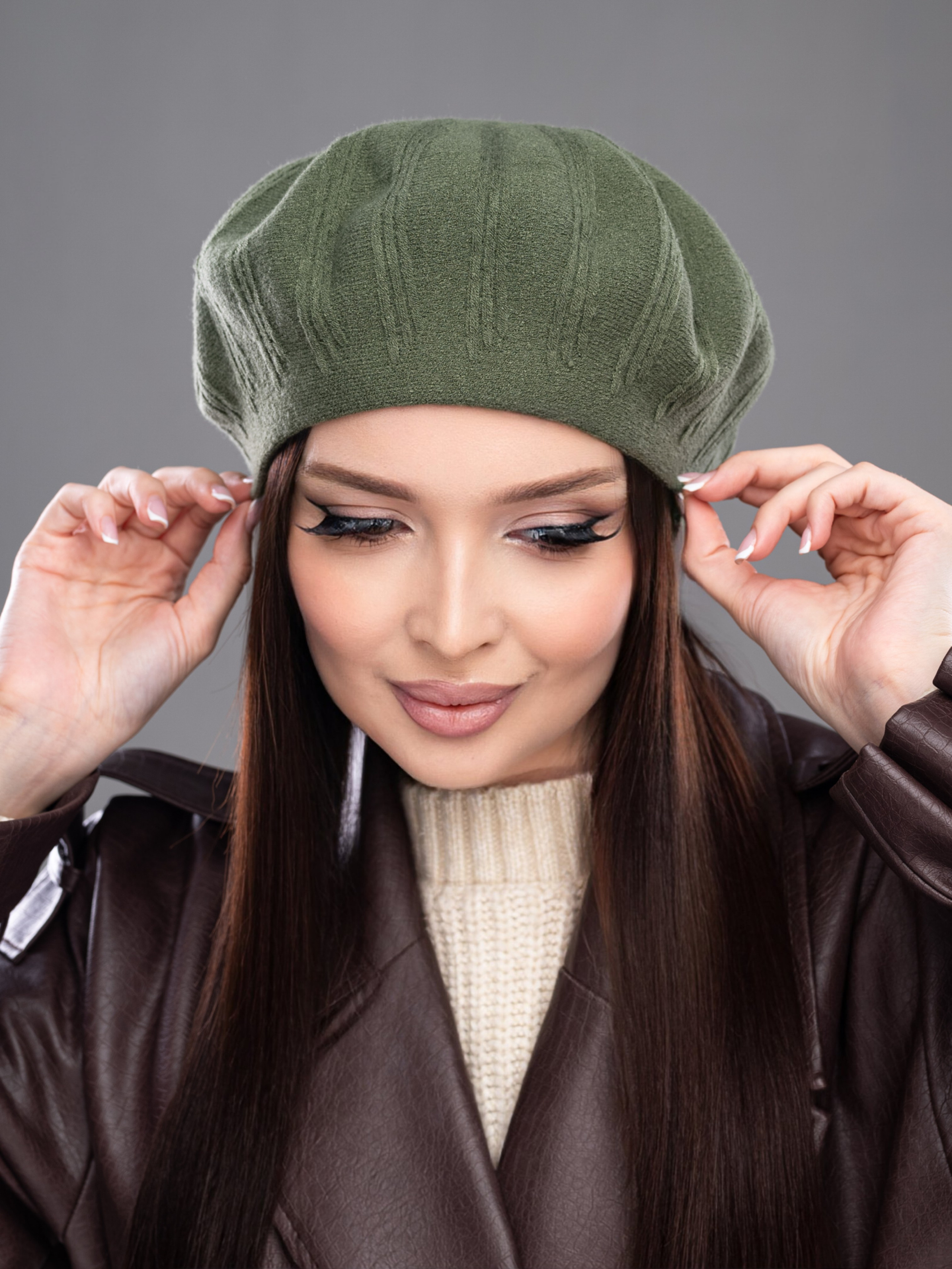 Береты. Предметный фотограф, фото для маркетплейсов Пятигорск, КМВ