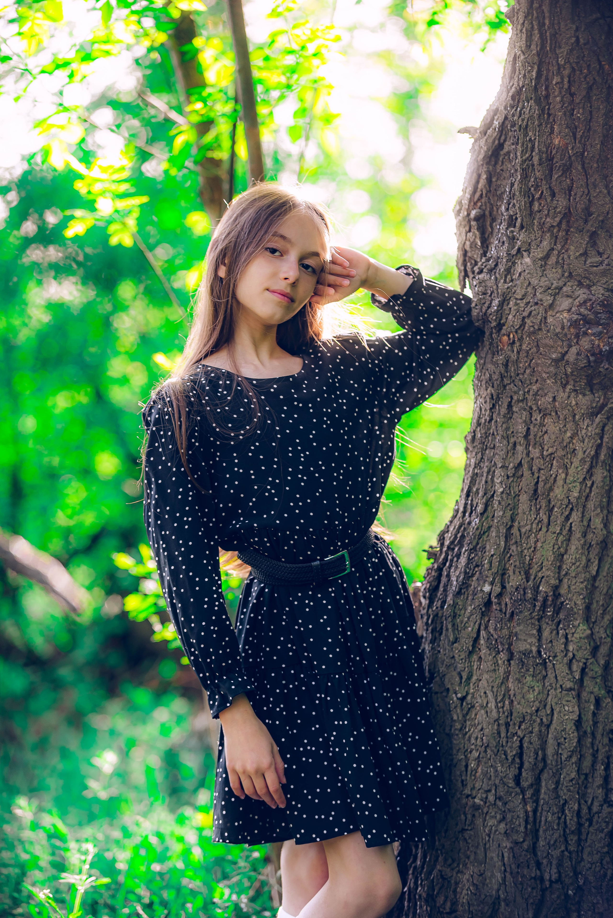 Анютка в сиреньке. Арт-фотограф Евгений Матвиенко