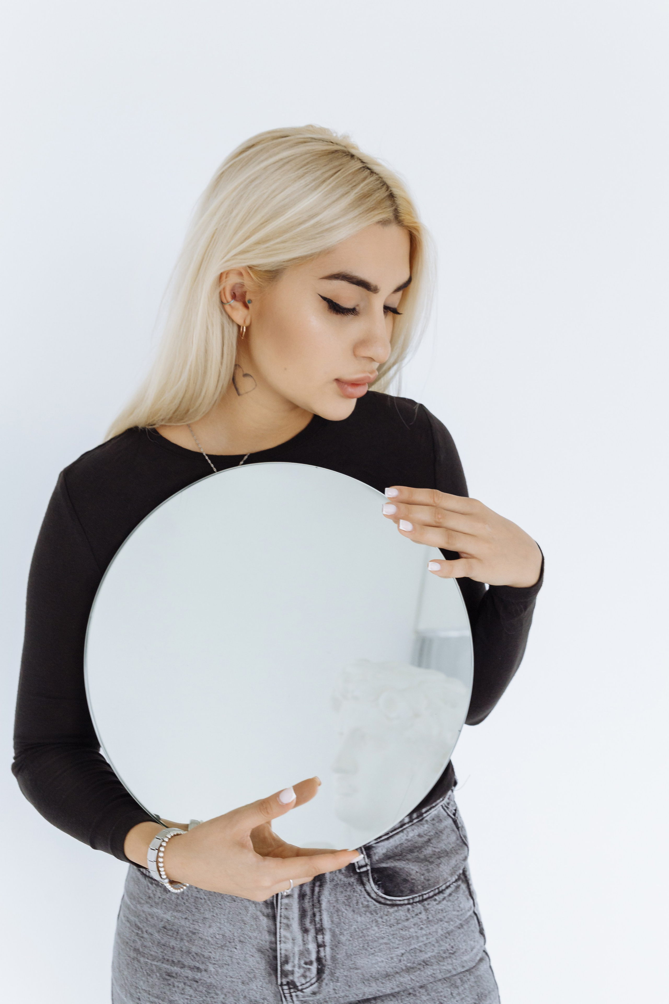 Сабина в студии. Событийный фотограф Максим Бескоровайновнов