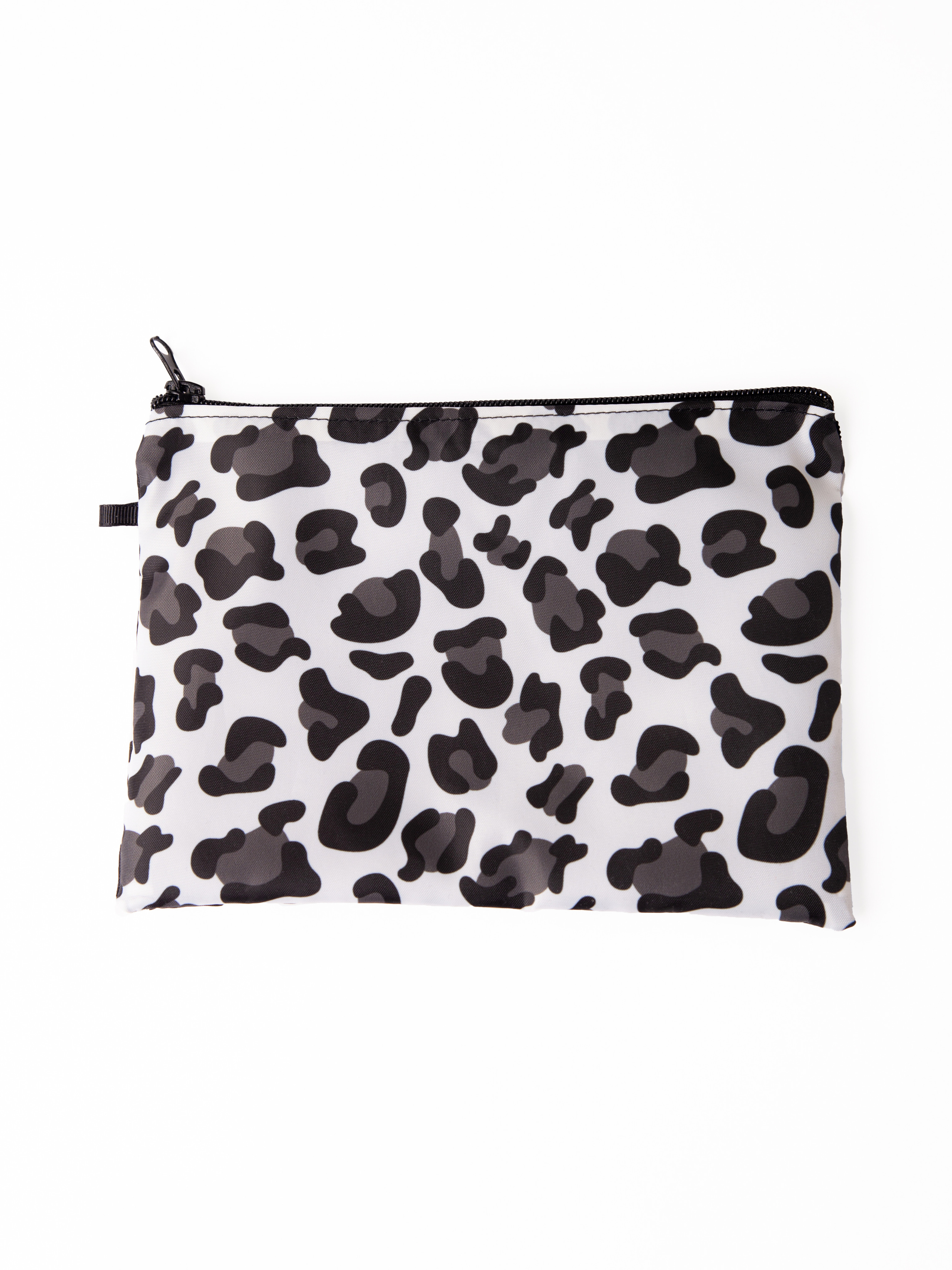 «СУМКИ» НА БЕЛОМ ФОНЕ. Фотограф и видеограф в Санкт-Петербурге Прилепин Слава