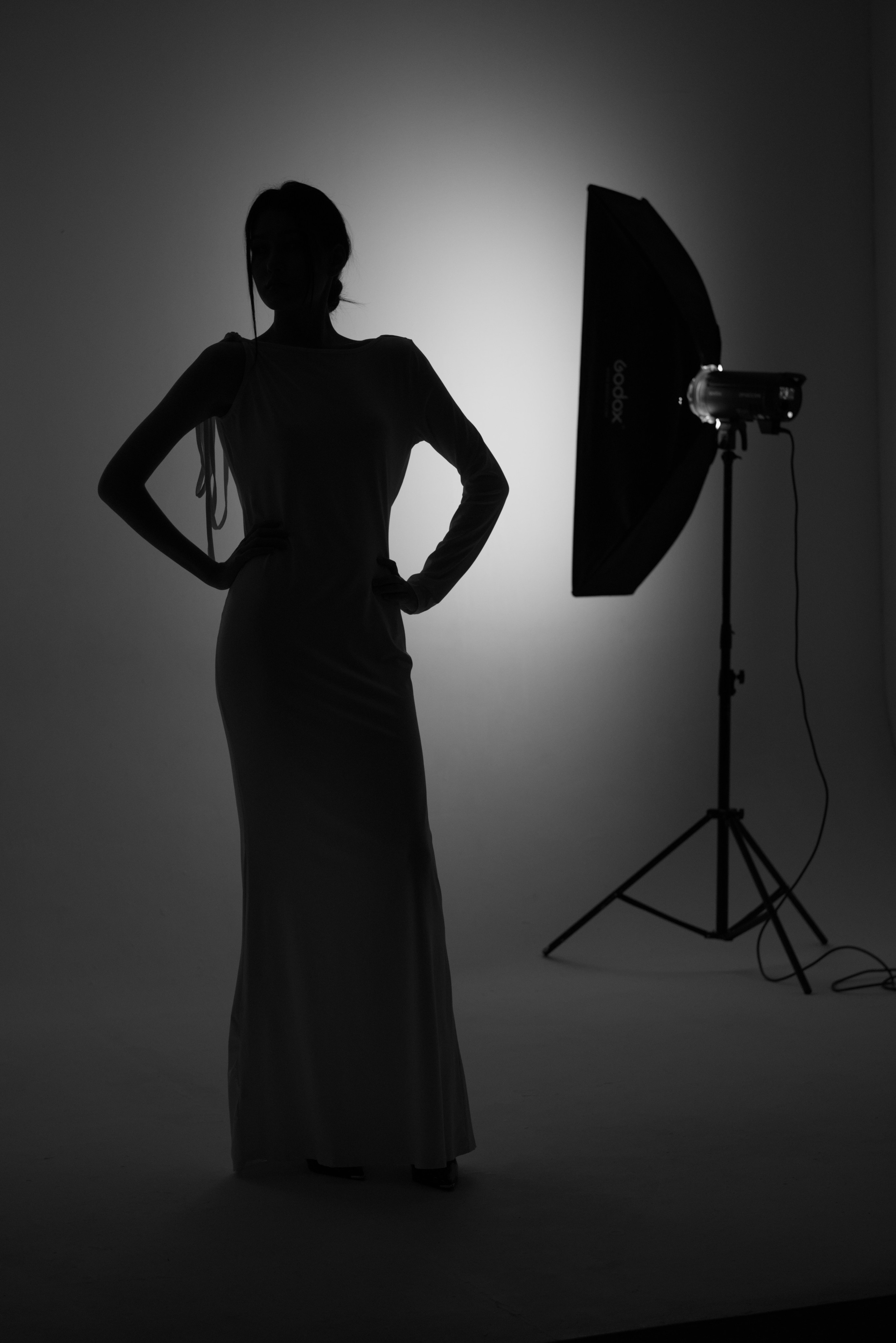 Силуэт чб с постоянным светом. Мир глазами Саши Д