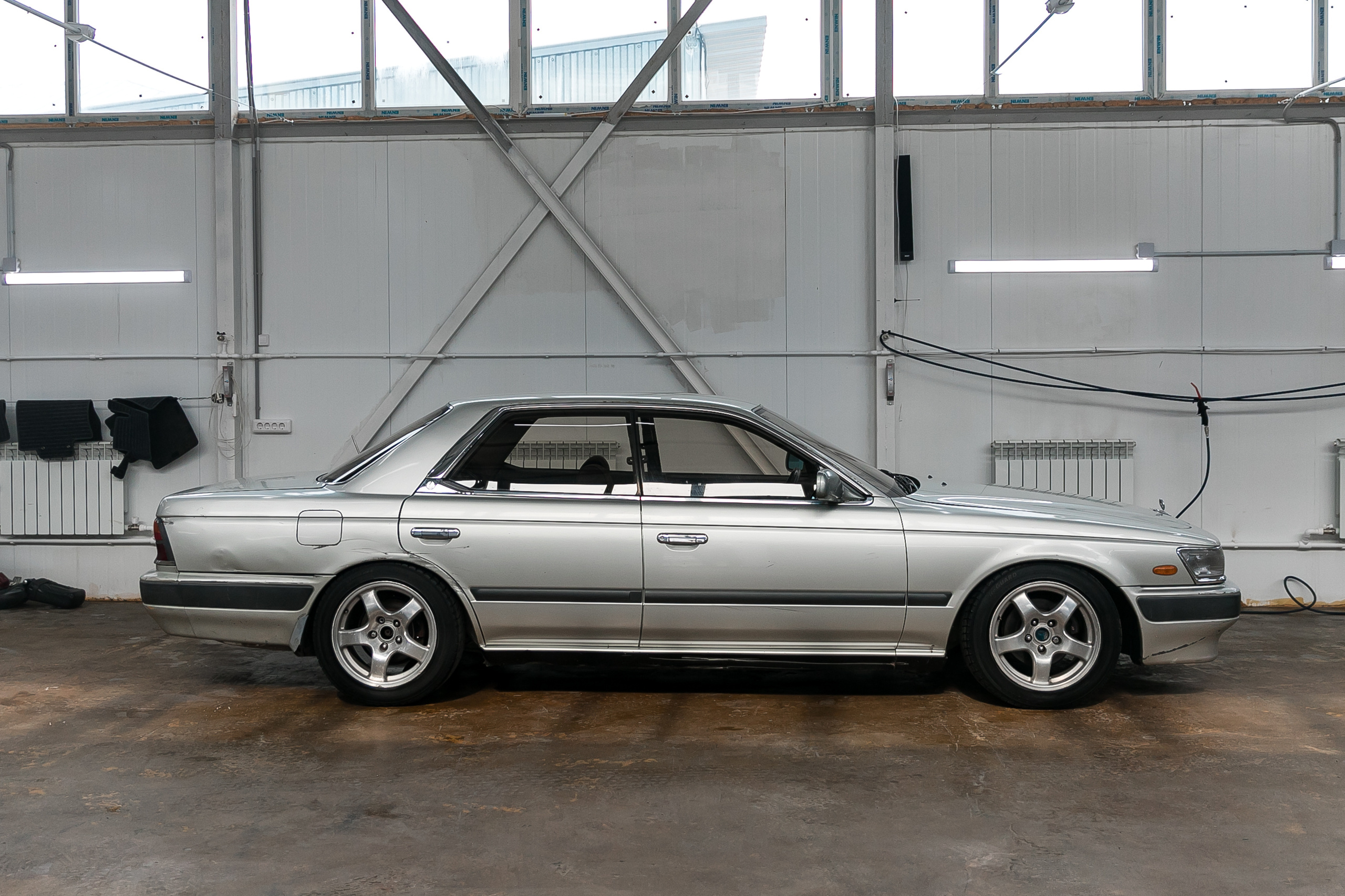 Nissan Laurel. Фотограф в на Пхукете Сергей Войлоков
