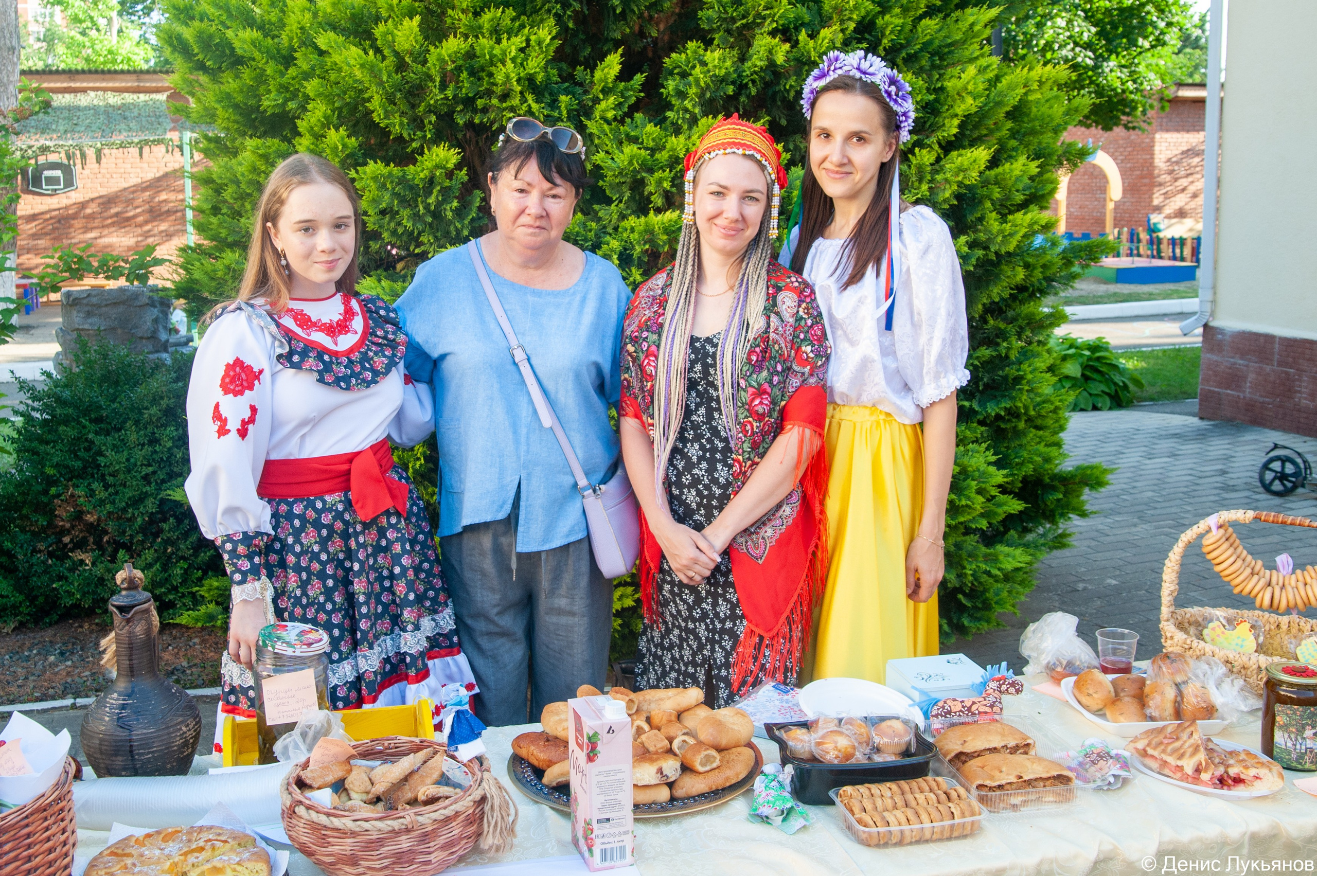 Ярмарка. Свадебный и семейный фотограф Денис Лукьянов в Краснодаре, Краснодарском крае и Республике Крым