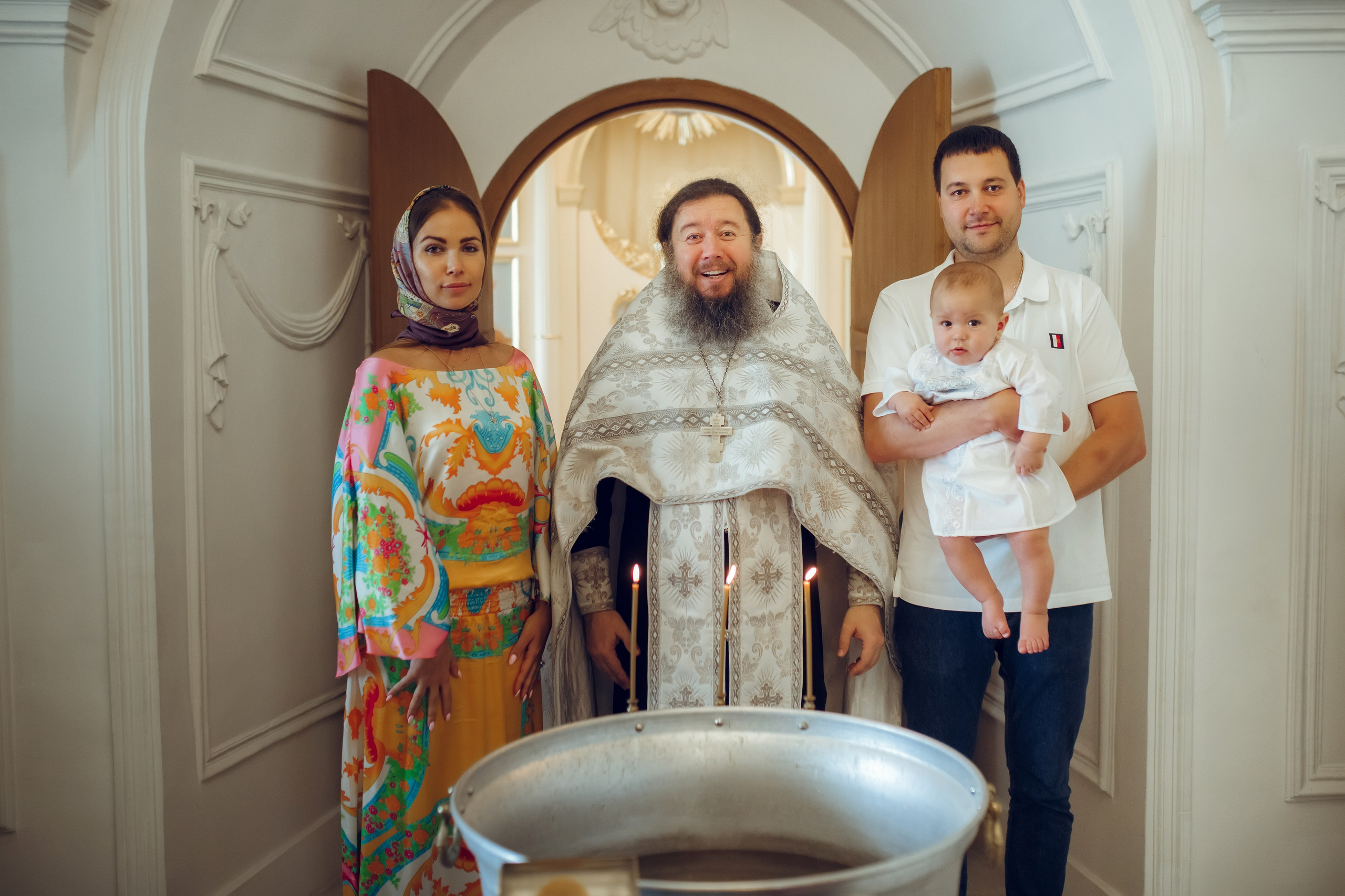 Крещение Эрнеста. Фотограф на Крещение, семейный фотограф в Москве