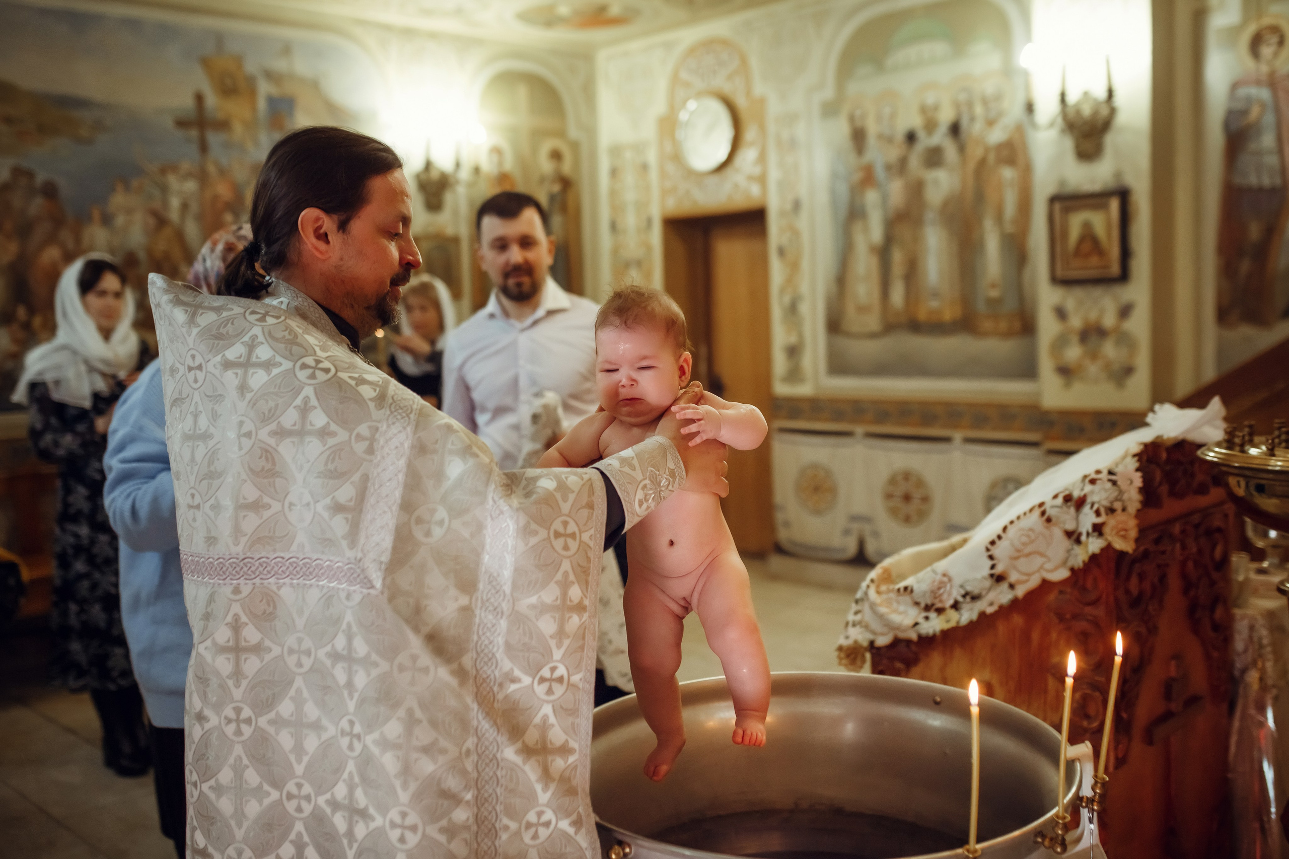 Крещение Валерии. Фотограф на Крещение, семейный фотограф в Москве