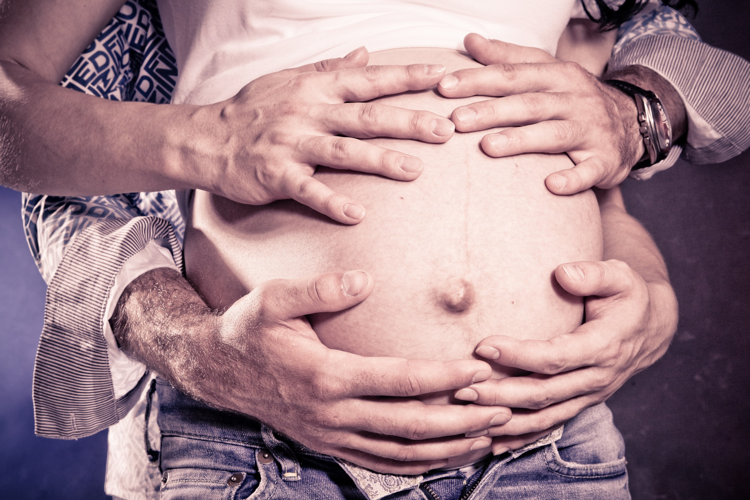 Фотосессия во время беременности от студии Love Story. Максим Матвийченко и Виктория Басова профессионалы своего дела