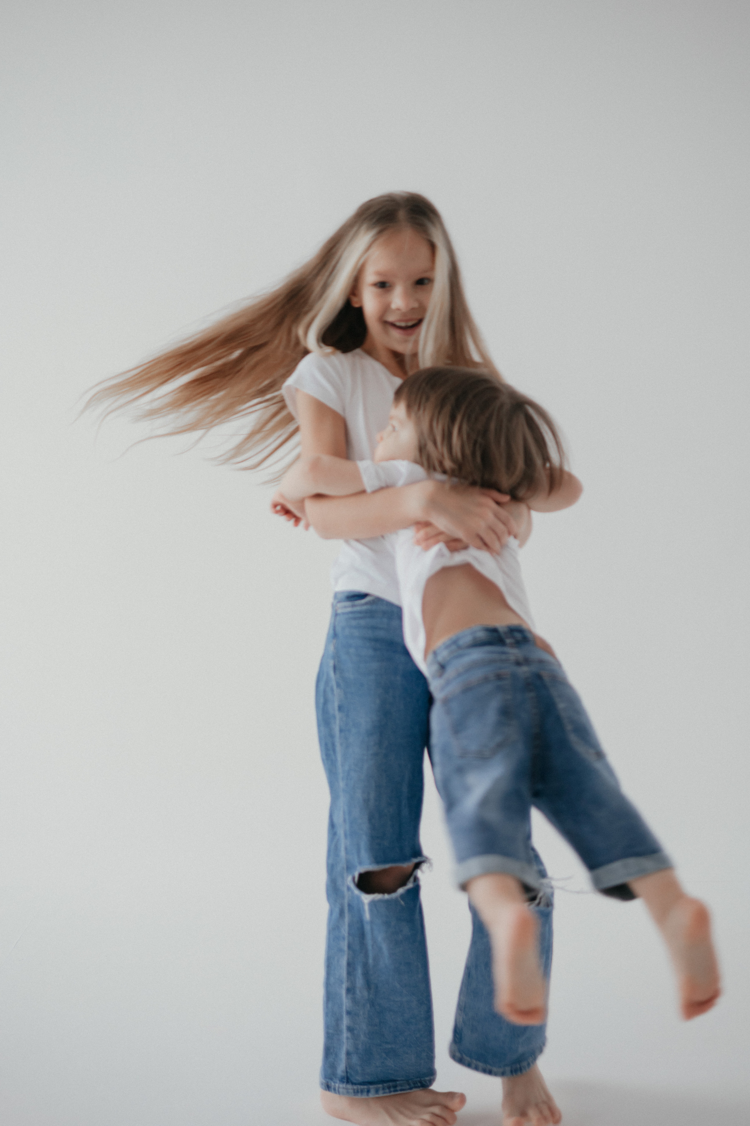 Саша Вика Ева и Максим. Ваш фотограф в г. Волгоград и по всей России Севастьянова Ульяна