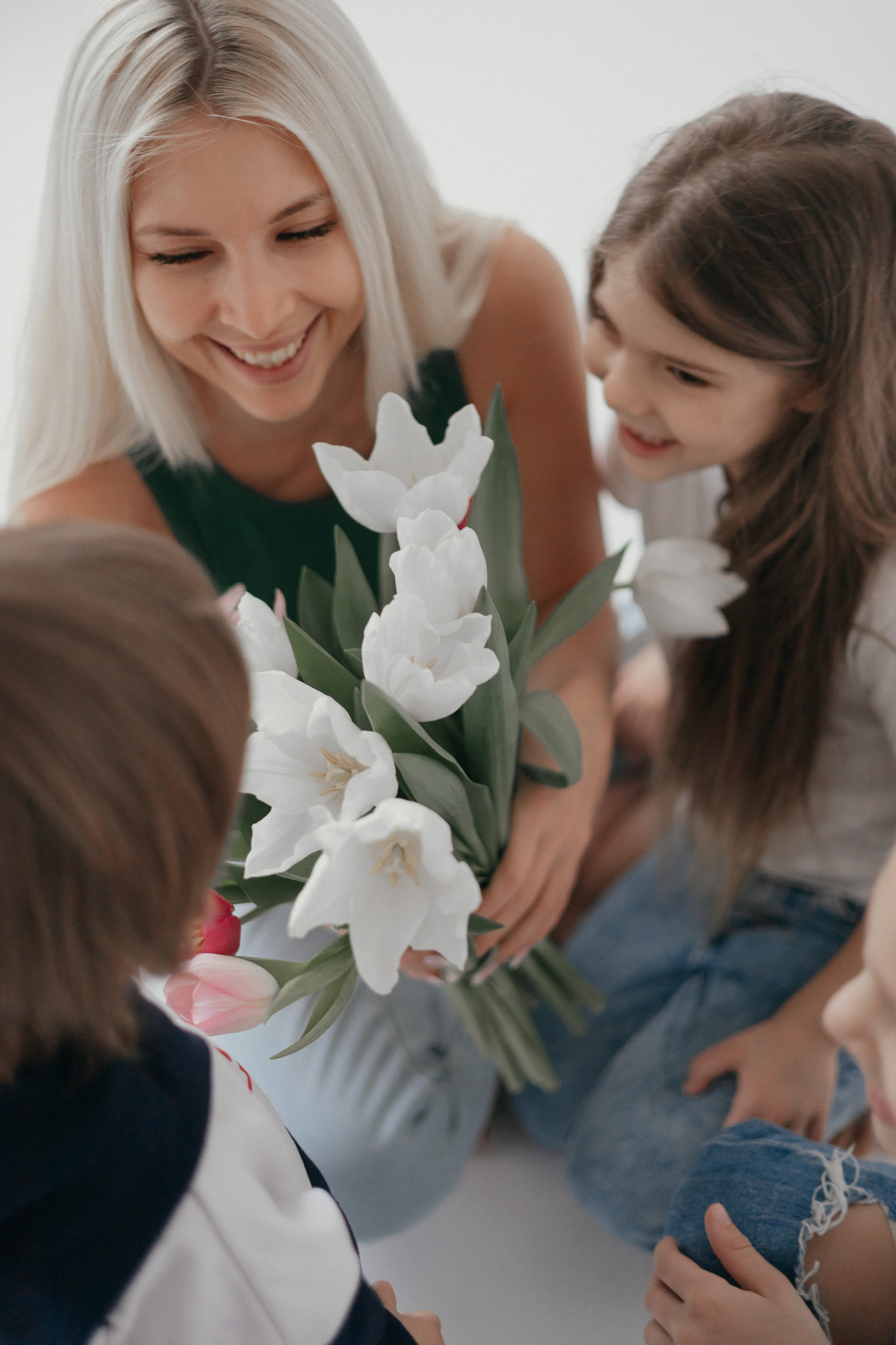 Саша Вика Ева и Максим. Ваш фотограф в г. Волгоград и по всей России Севастьянова Ульяна