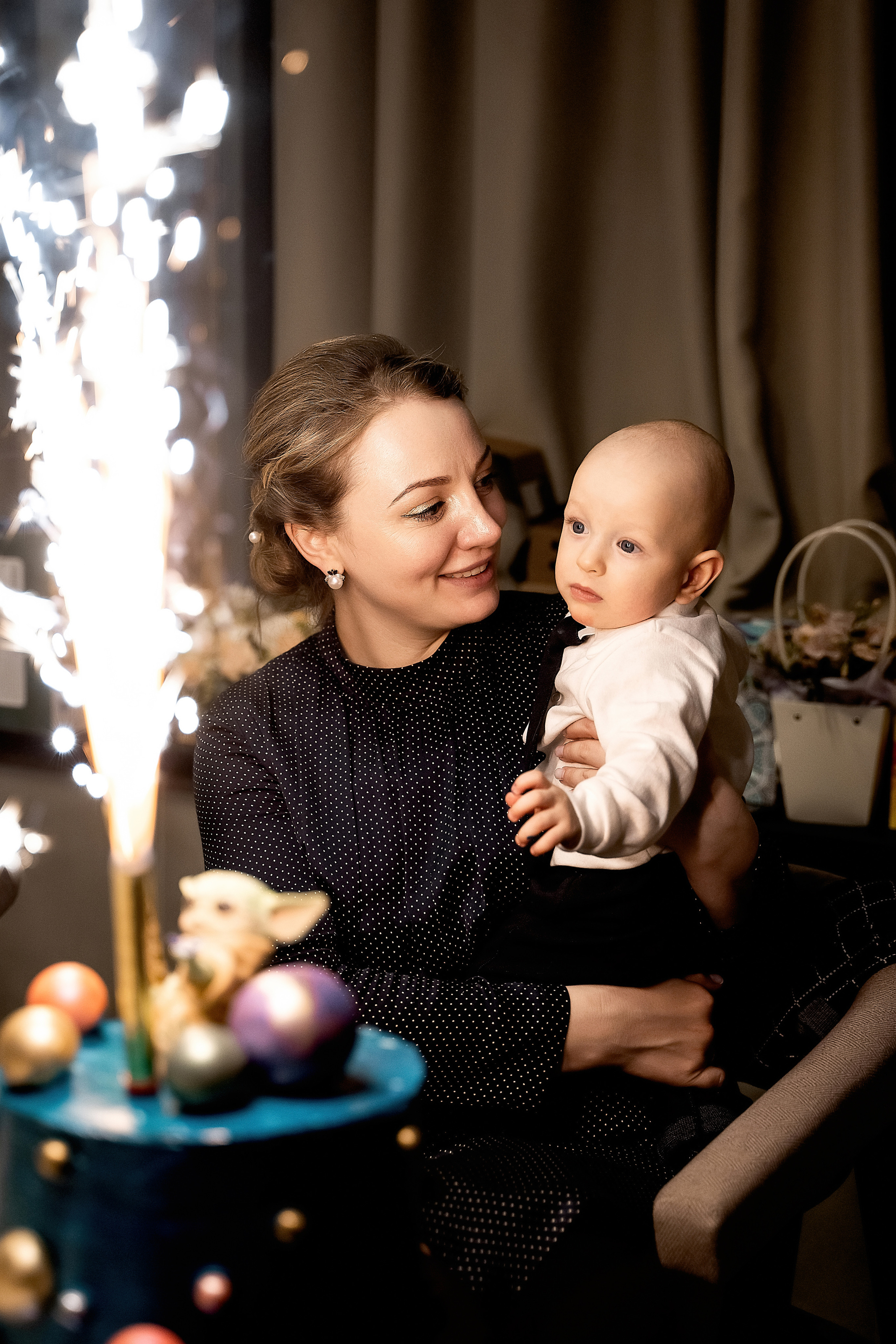 Фотограф на детский день рождения в Москве. Детский фотограф в Москве. Детский фотограф в Видном. День рождения. Фотосессия в день рождения. Семейная фотосессия. Контент-фотосессия. Душевный фотограф. Стильная детская фотосессия. 
