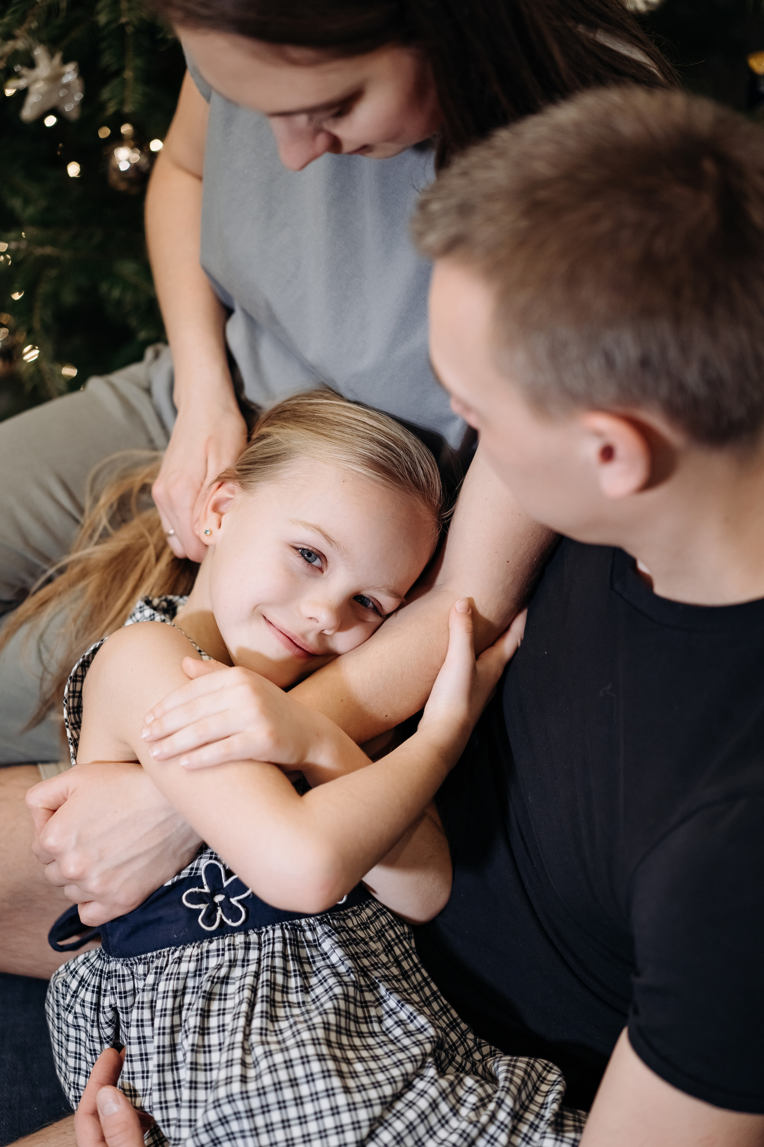 Домашняя семейная фотосессия в Москве, Домодедово, Видное, Бутово, Щербинка. Семейный фотограф Москва и Московская область. Семейная фотосессия на природе. Фотосессия детского праздника. Фотосессия юбилея. Фотосессия в день рождения. Фотограф на годик ребенку. Детский фотограф. Фоторепортаж семейного праздника. Детский фотограф Москва.