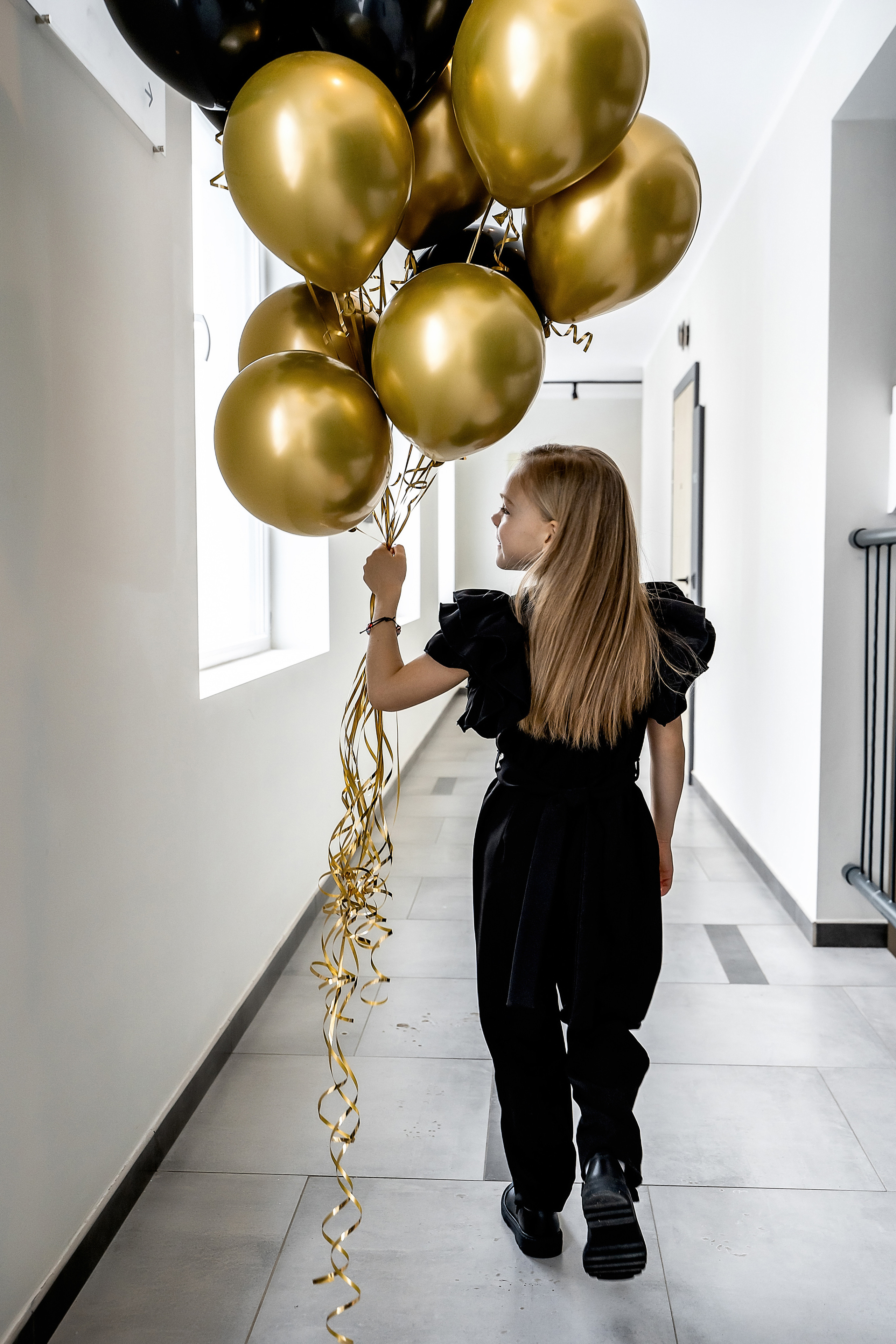 Фотограф на детский день рождения в Москве. Детский фотограф в Москве. Детский фотограф в Видном. День рождения. Фотосессия в день рождения. Семейная фотосессия. Контент-фотосессия. Душевный фотограф. Стильная детская фотосессия. 