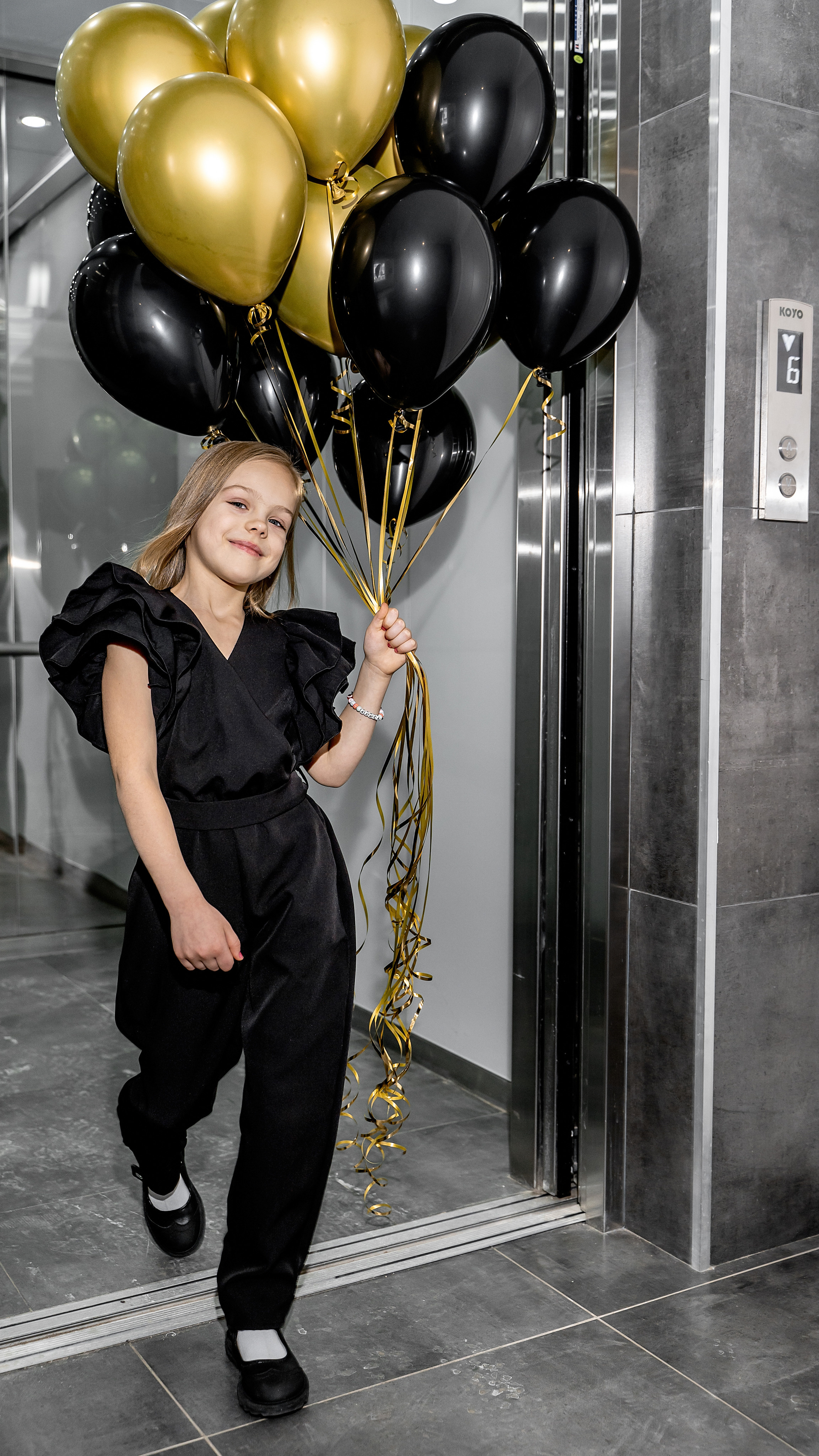 Фотограф на детский день рождения в Москве. Детский фотограф в Москве. Детский фотограф в Видном. День рождения. Фотосессия в день рождения. Семейная фотосессия. Контент-фотосессия. Душевный фотограф. Стильная детская фотосессия. 