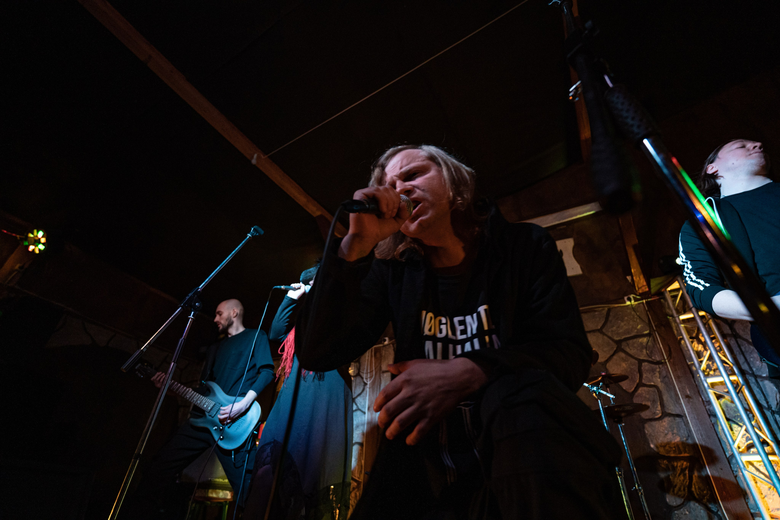 Ночь На Земле|Нора, Псков. Концертный и репортажный фотограф в Санкт-Петербурге Слава Пахомов