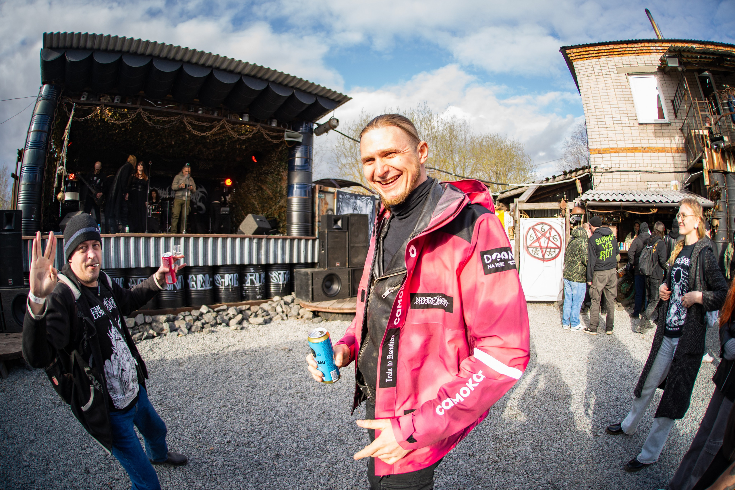 Фестиваль «ПОСРЕДИ КЛАДБИЩ И БОЛОТ»|Архангельск. Концертный и репортажный фотограф в Санкт-Петербурге Слава Пахомов