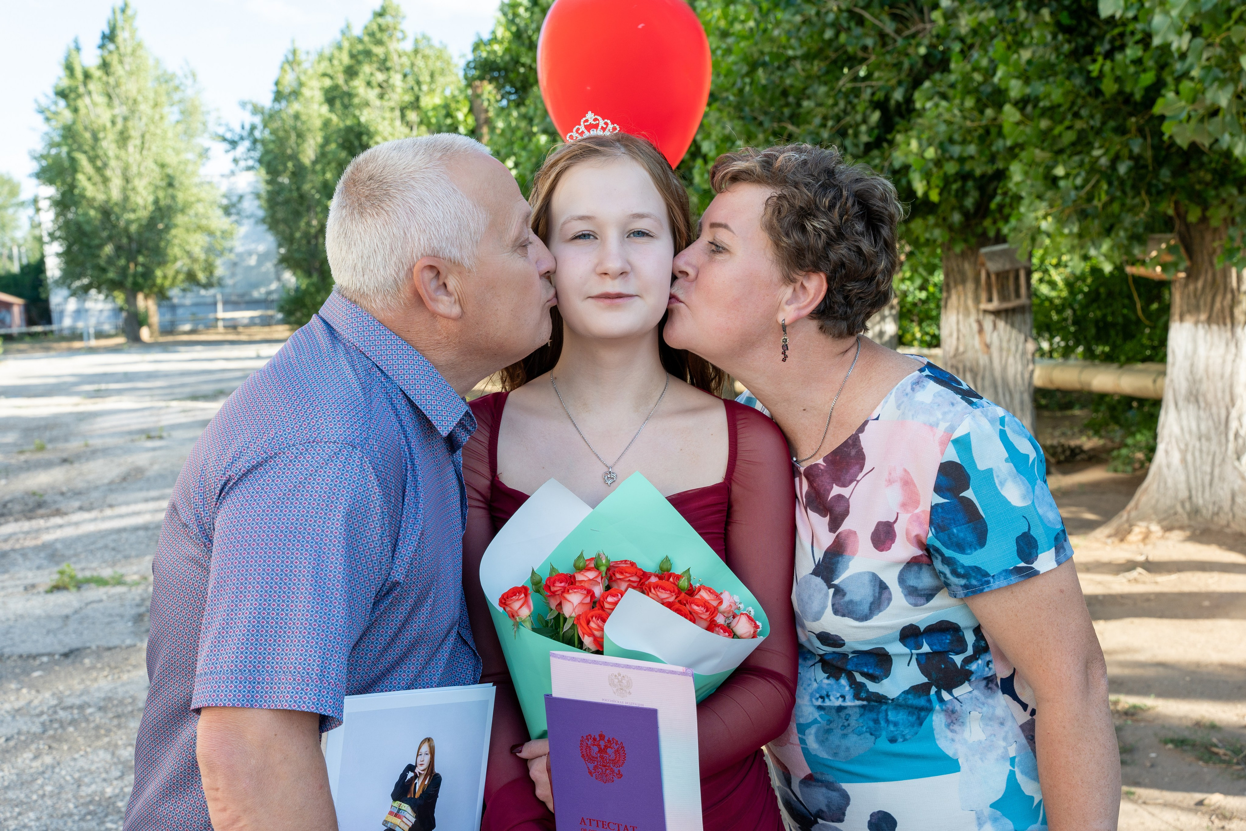 Прощай, школа, здравствуй, мир! Последний звонок и выпускной 9 А» класса. Фотограф |Ленинск, Волжский, Волгоград| Наталья Савилова